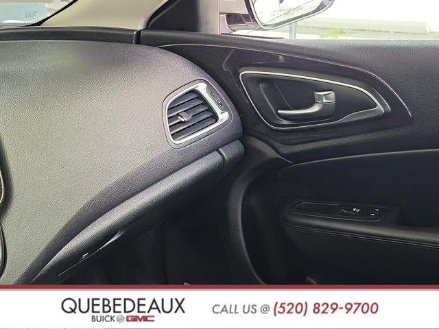 2015 Chrysler 200 C