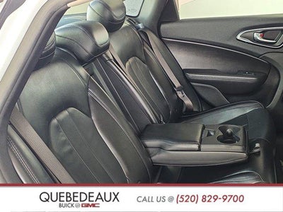 2015 Chrysler 200 C