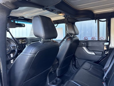 2018 Jeep Wrangler JK Unlimited Sahara