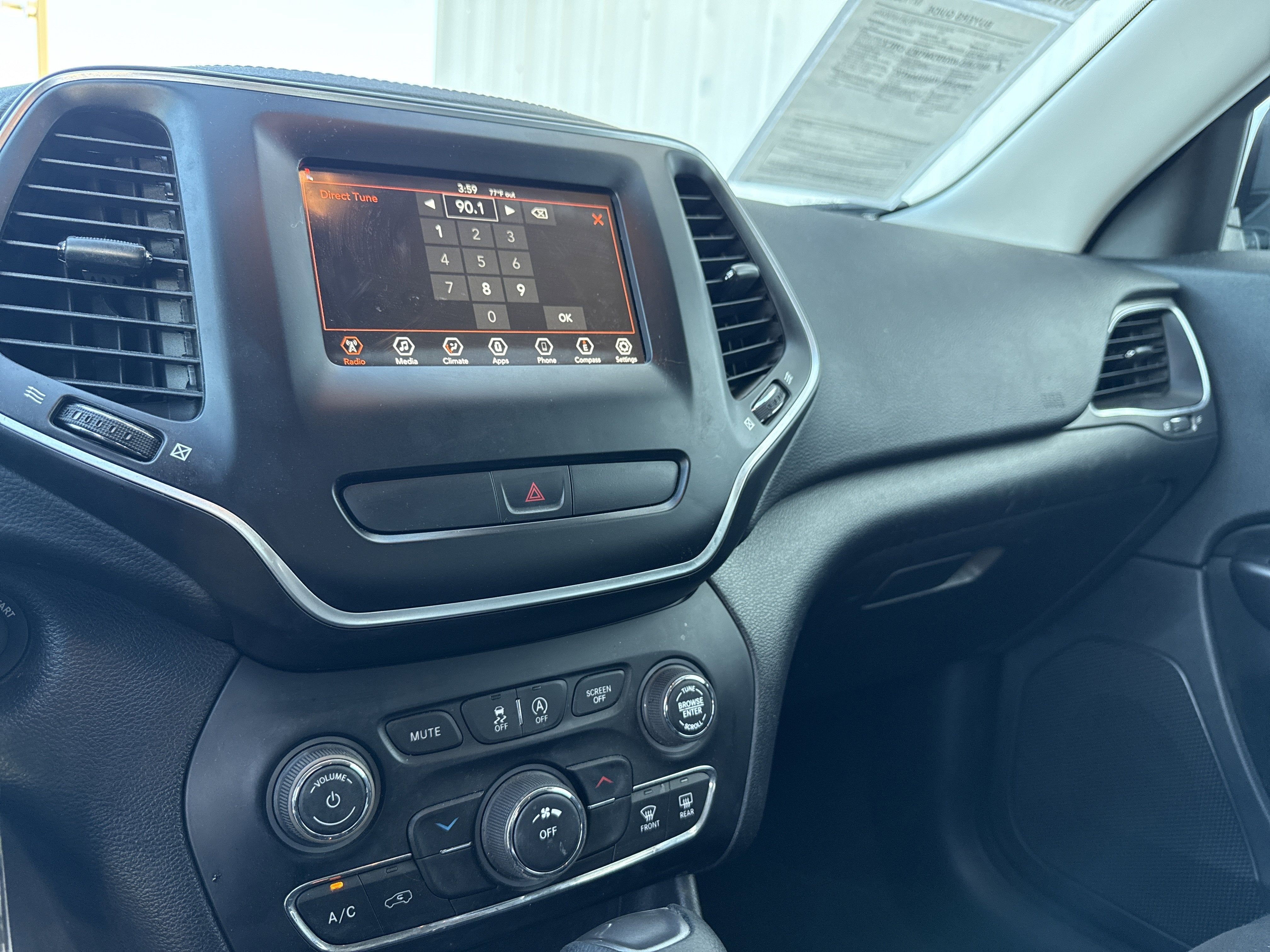 2019 Jeep Cherokee Latitude