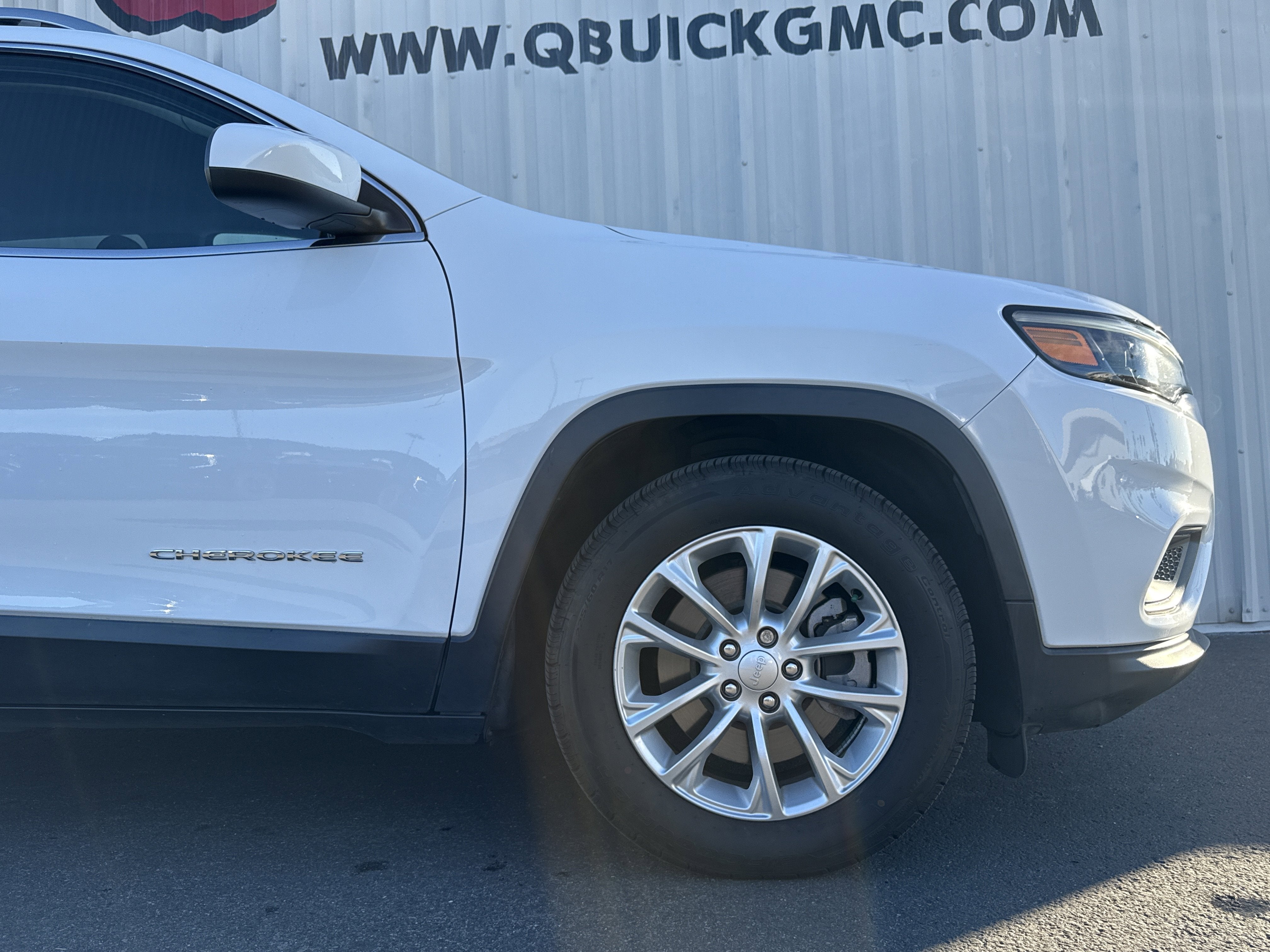2019 Jeep Cherokee Latitude
