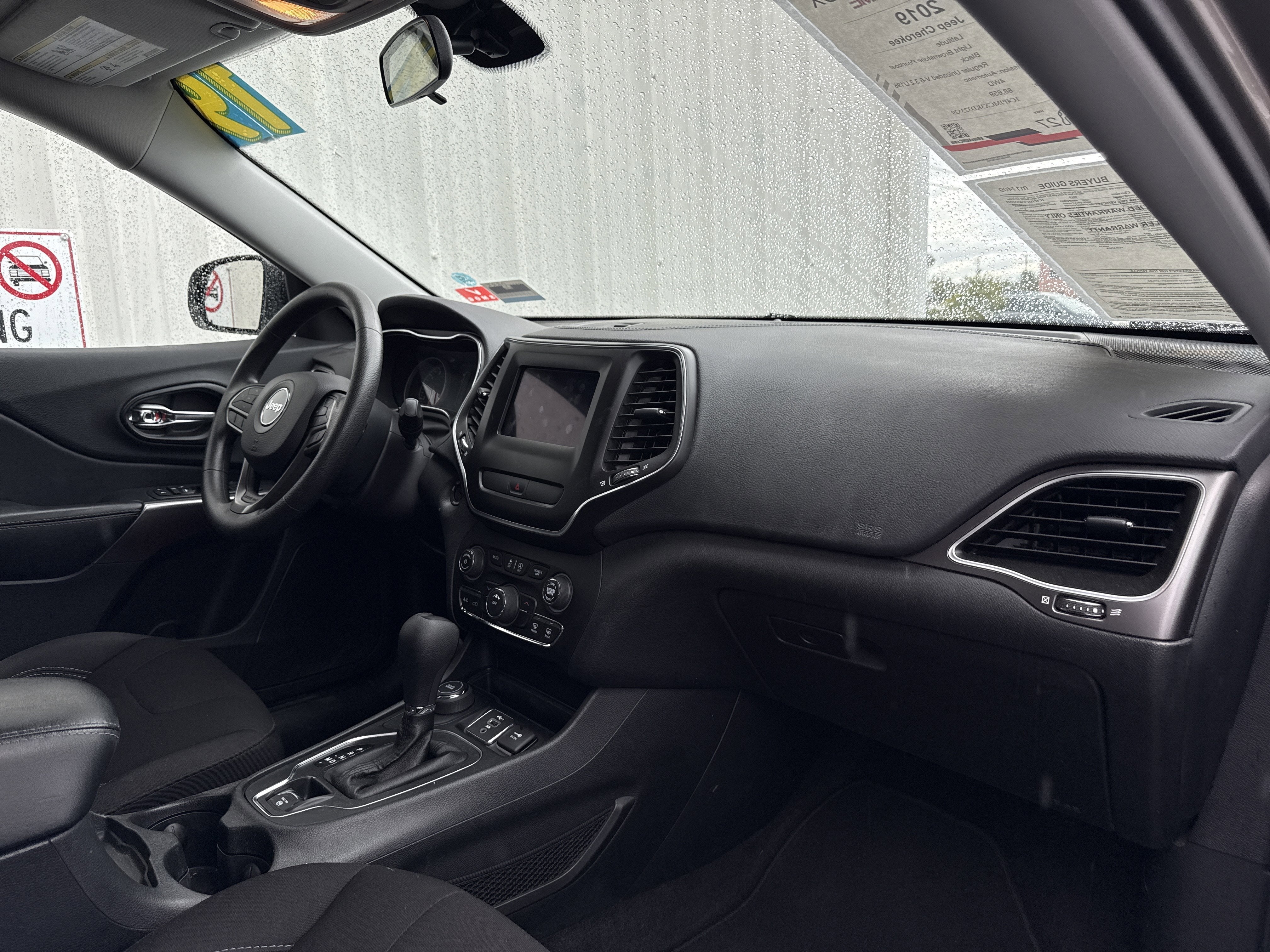 2019 Jeep Cherokee Latitude