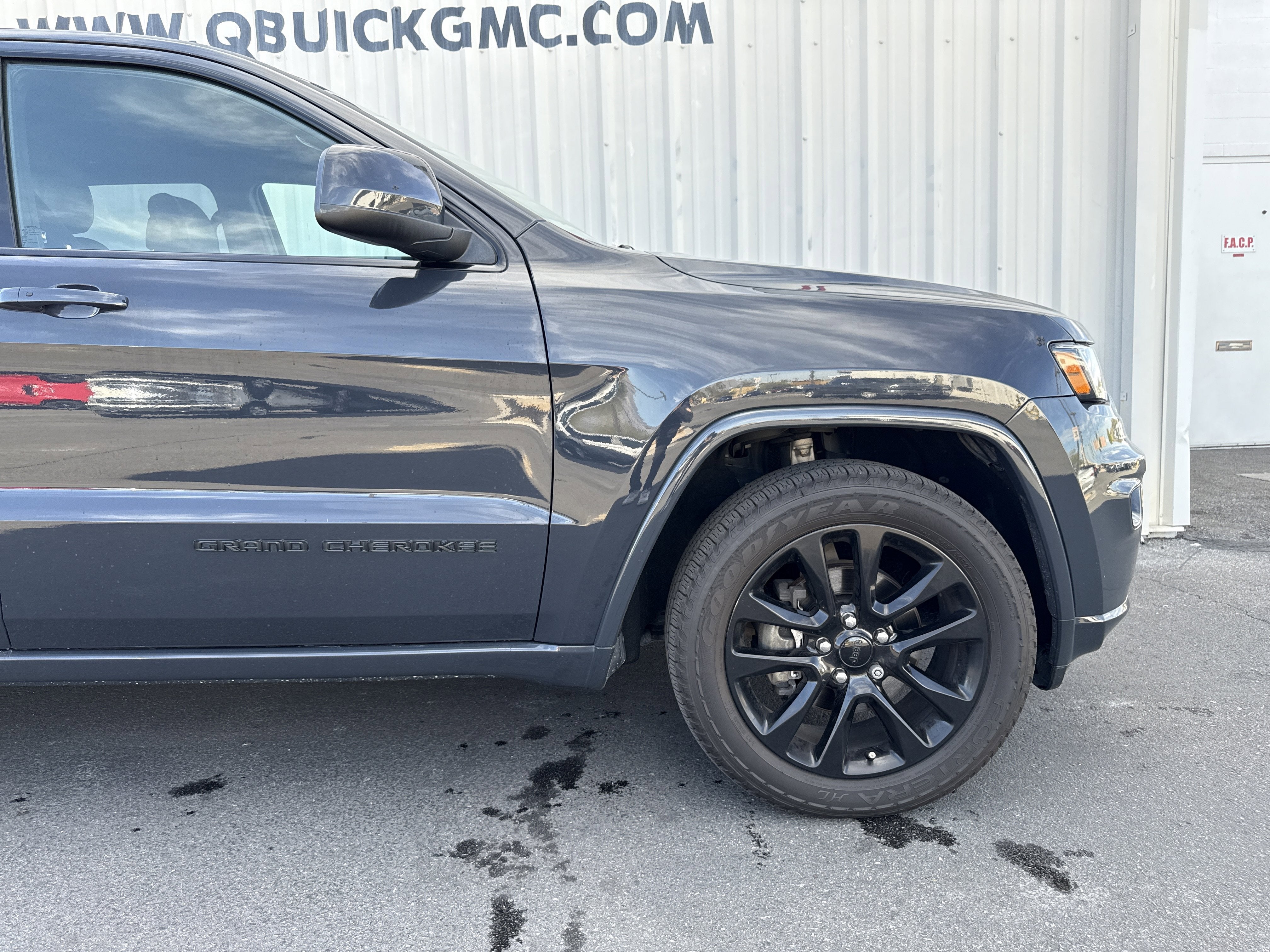 2017 Jeep Grand Cherokee Altitude