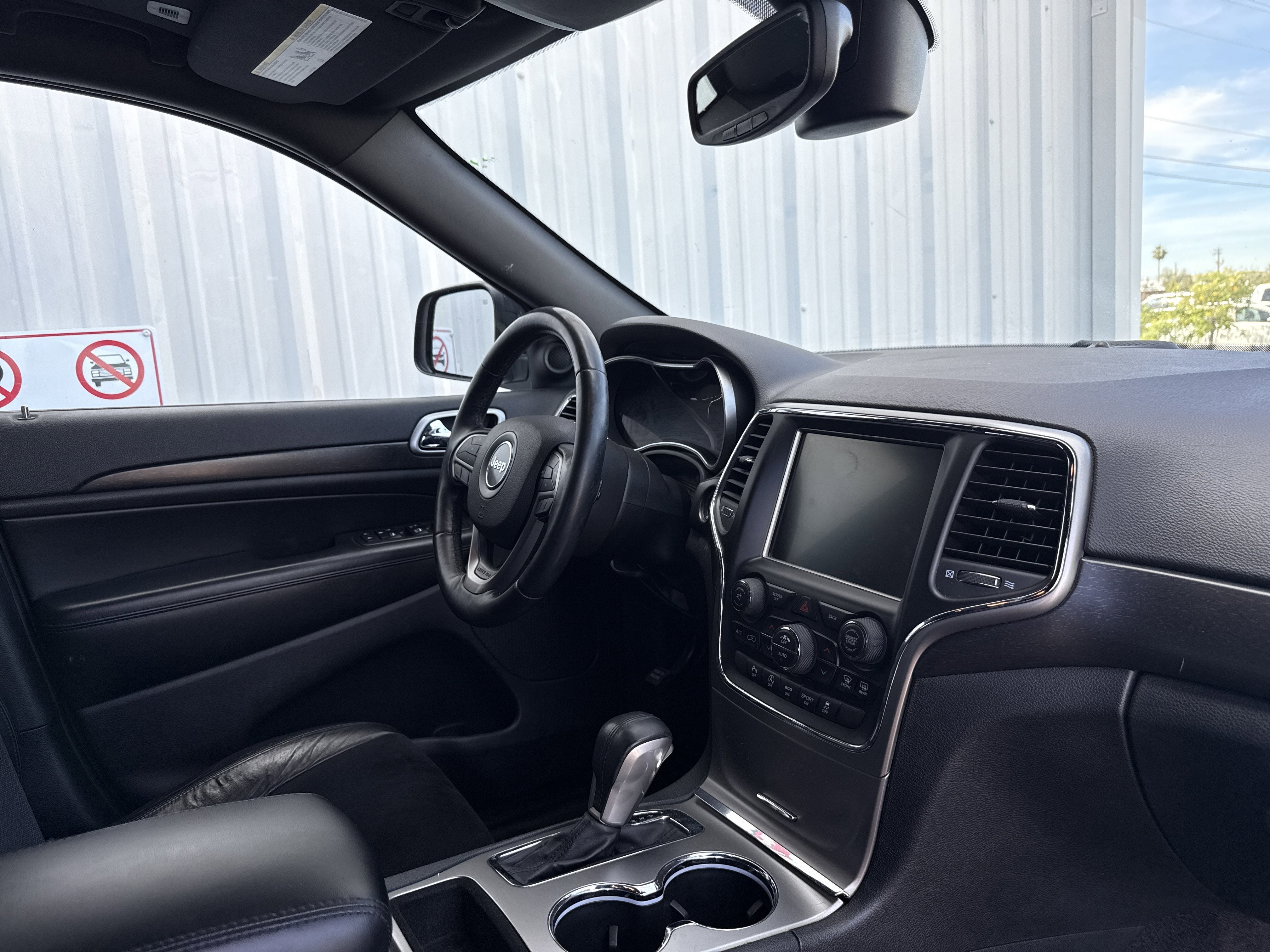 2017 Jeep Grand Cherokee Altitude