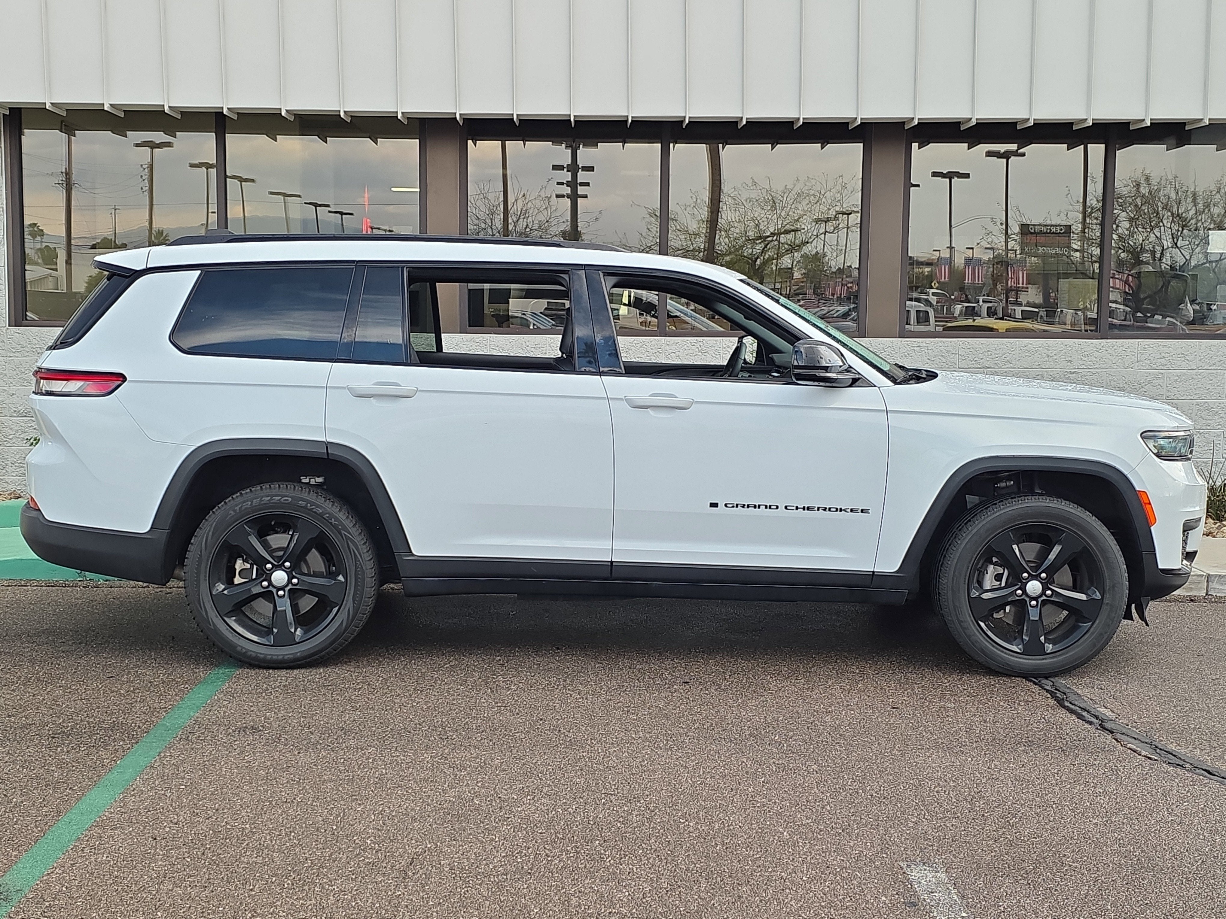 2023 Jeep Grand Cherokee L Altitude