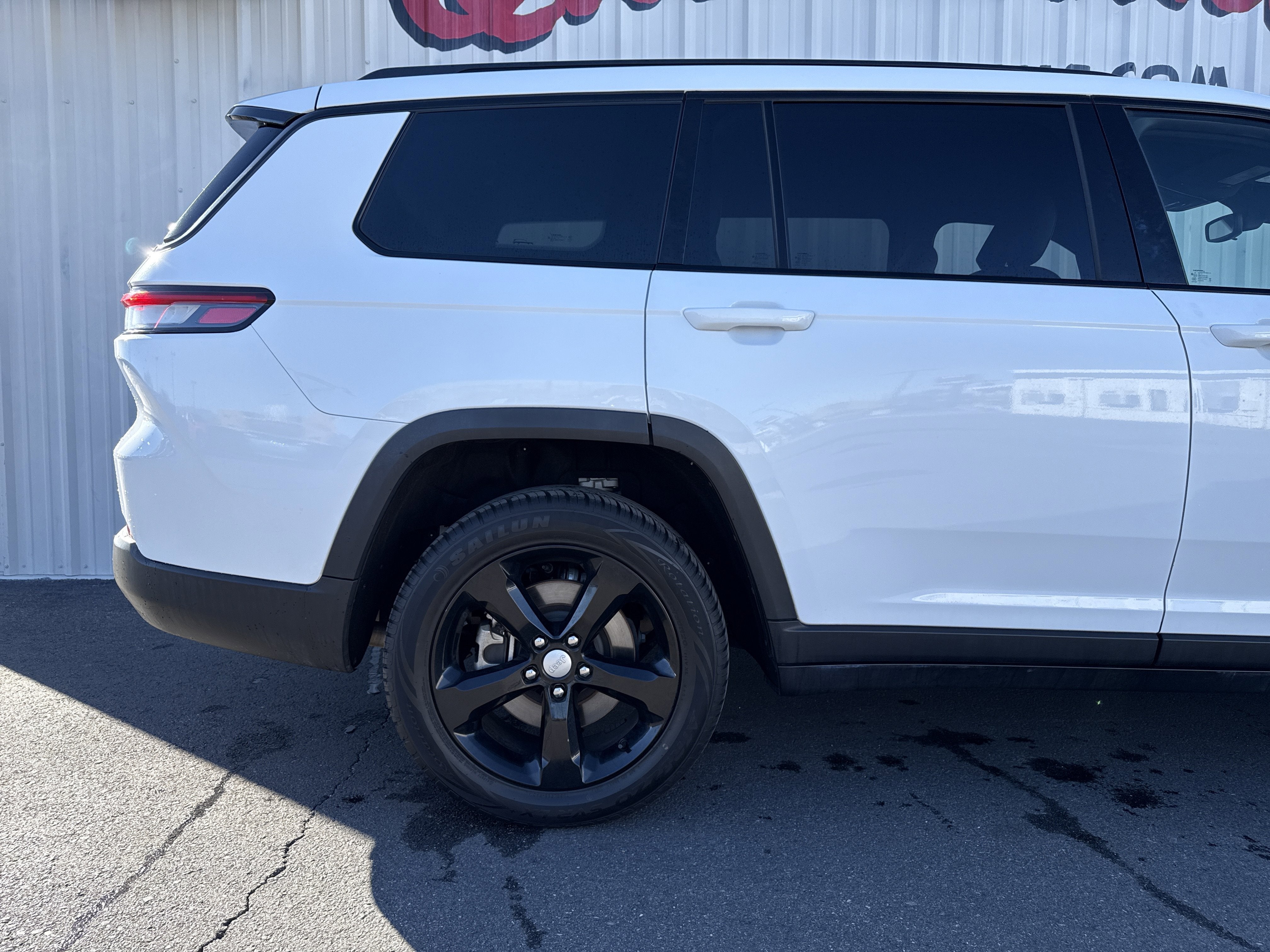 2023 Jeep Grand Cherokee L Altitude
