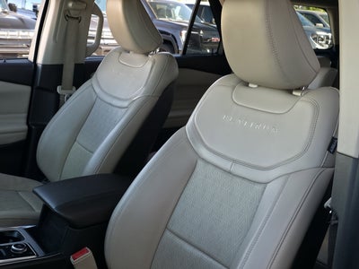 2020 Ford Explorer Platinum