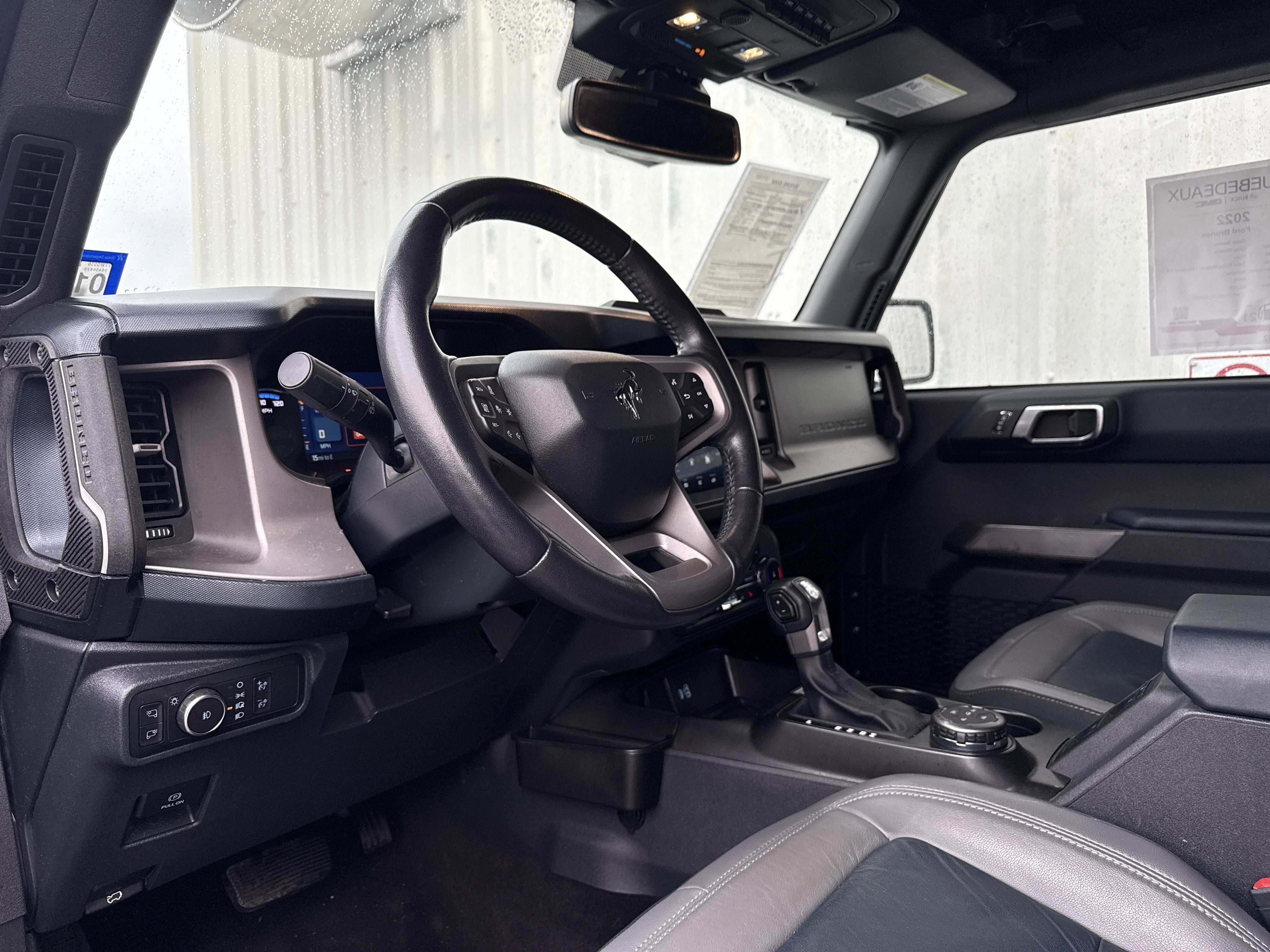 2022 Ford Bronco Base