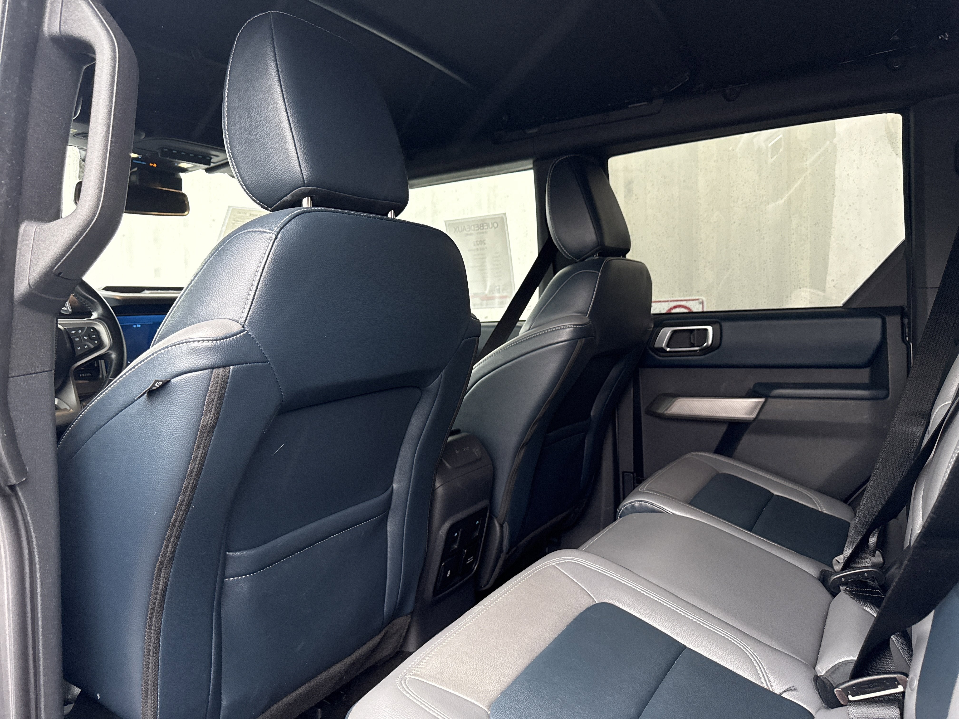 2022 Ford Bronco Base