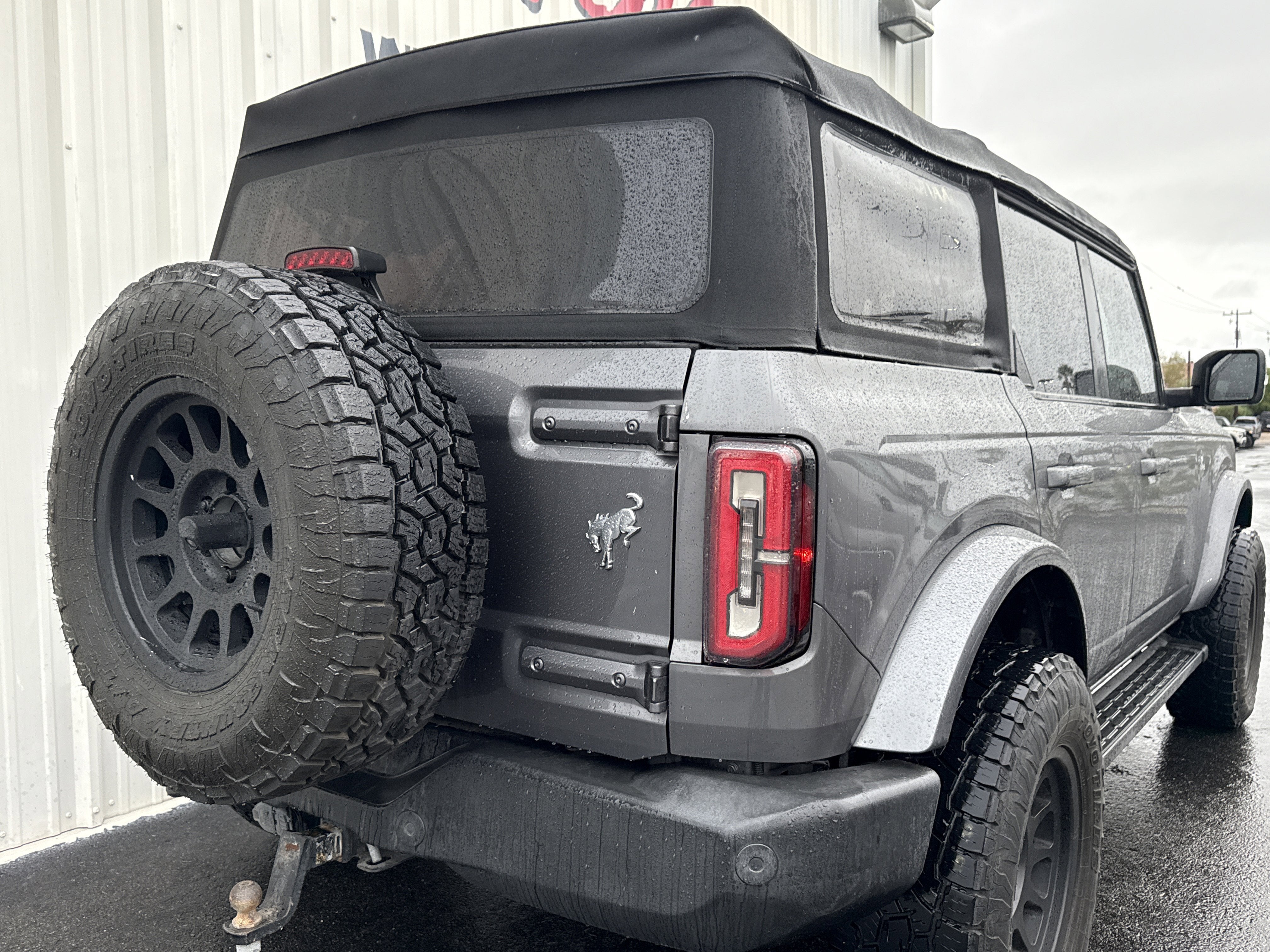 2022 Ford Bronco Base