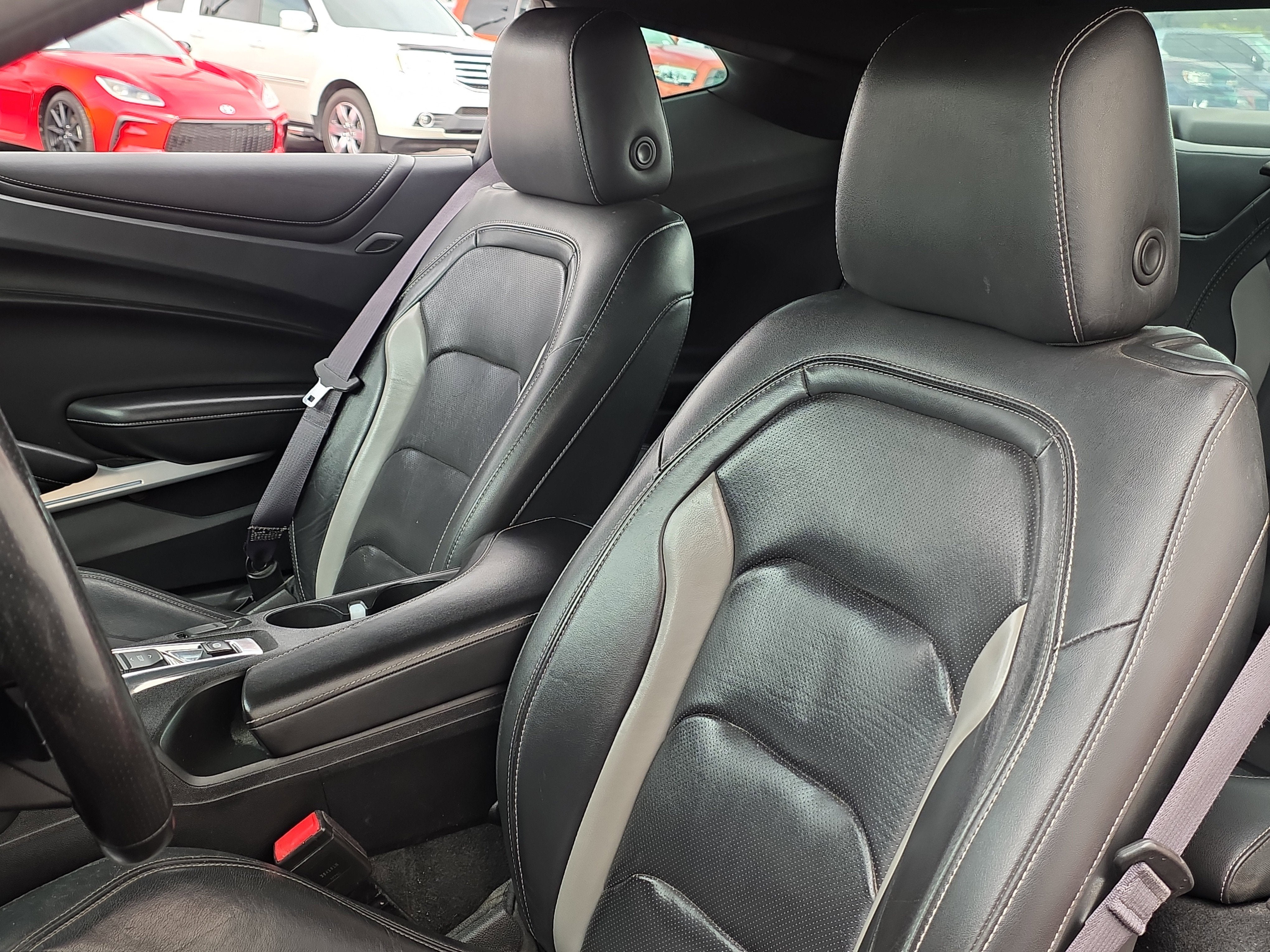 2017 Chevrolet Camaro 2LT