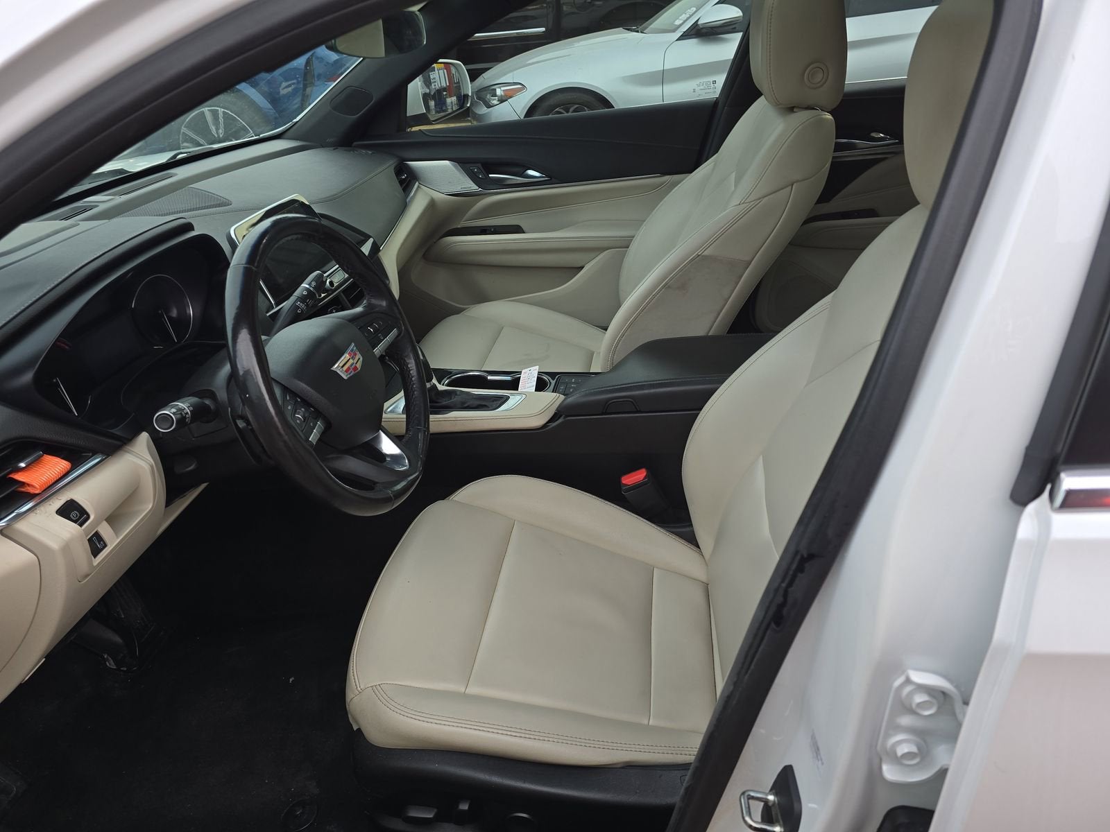 2023 Cadillac CT4 Luxury