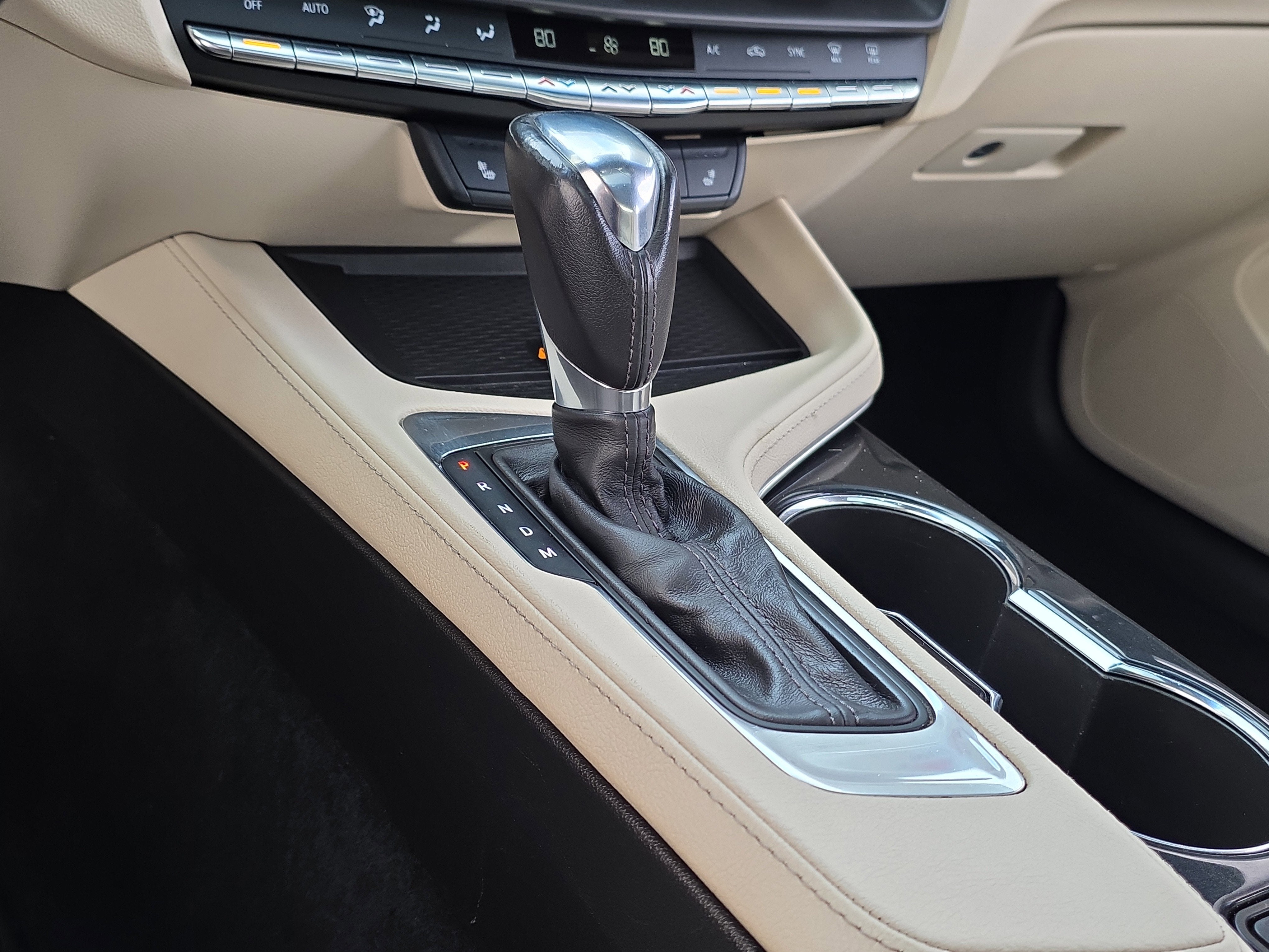 2023 Cadillac CT4 Luxury