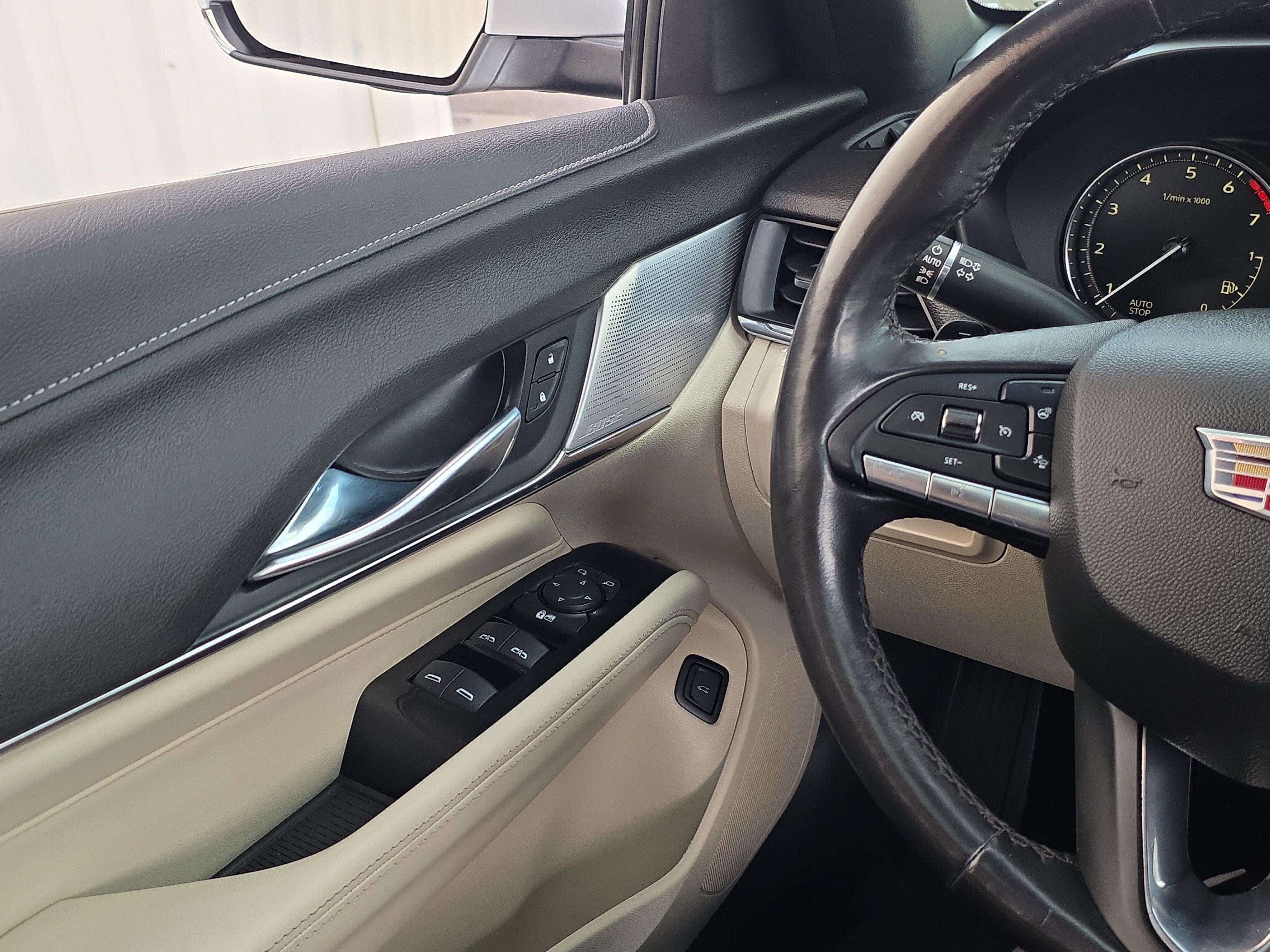 2023 Cadillac CT4 Luxury