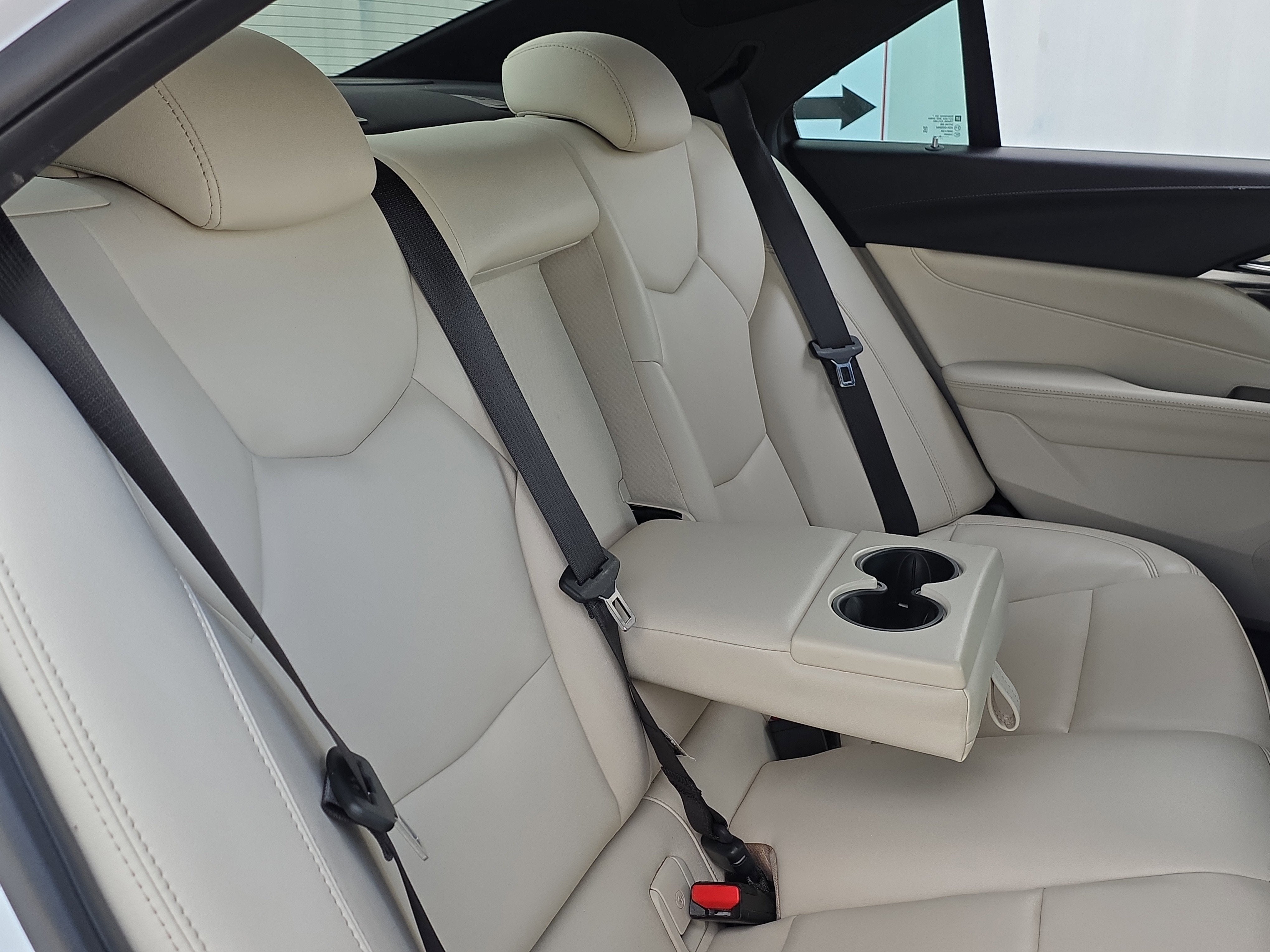 2023 Cadillac CT4 Luxury