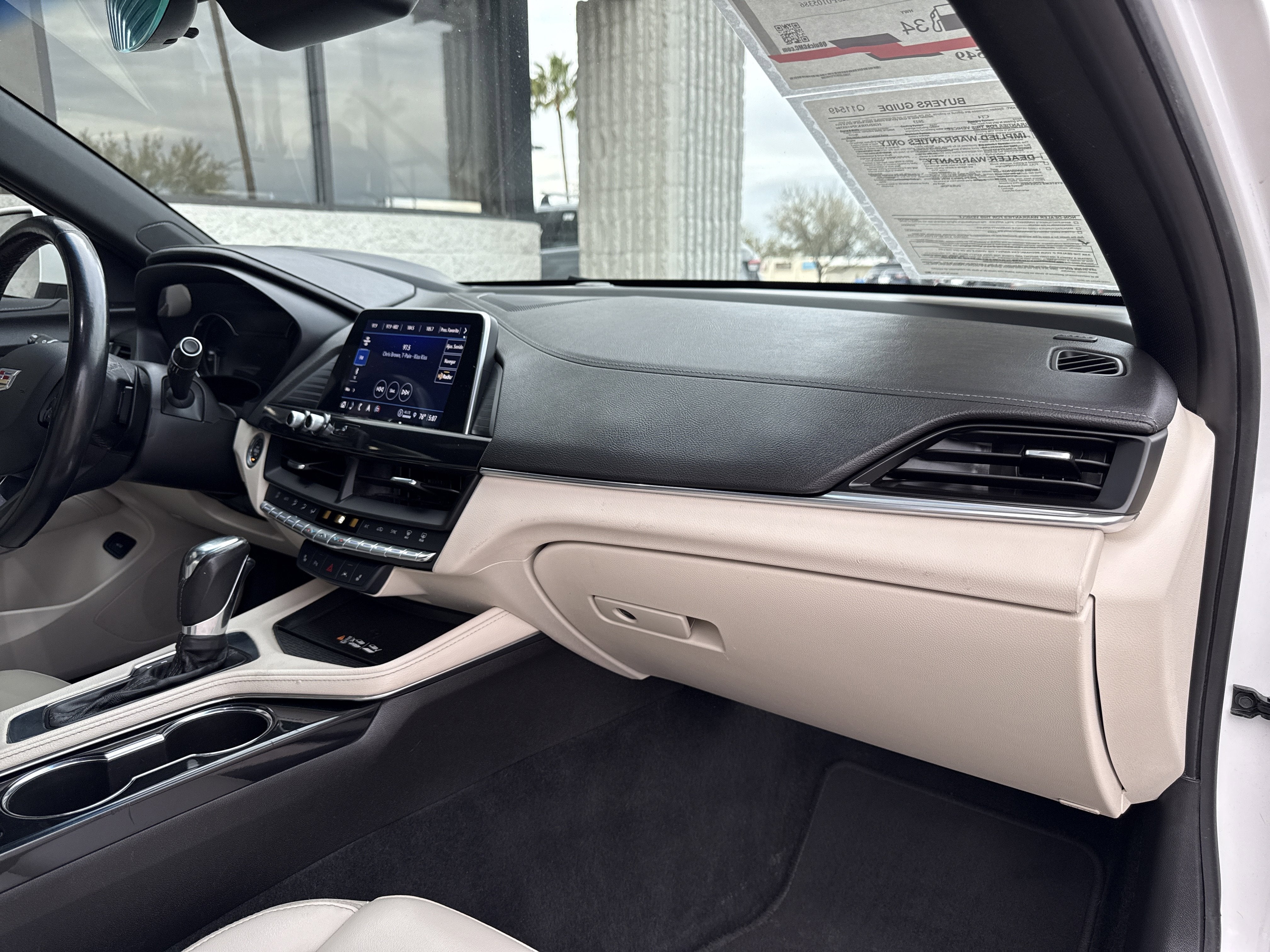 2023 Cadillac CT4 Luxury