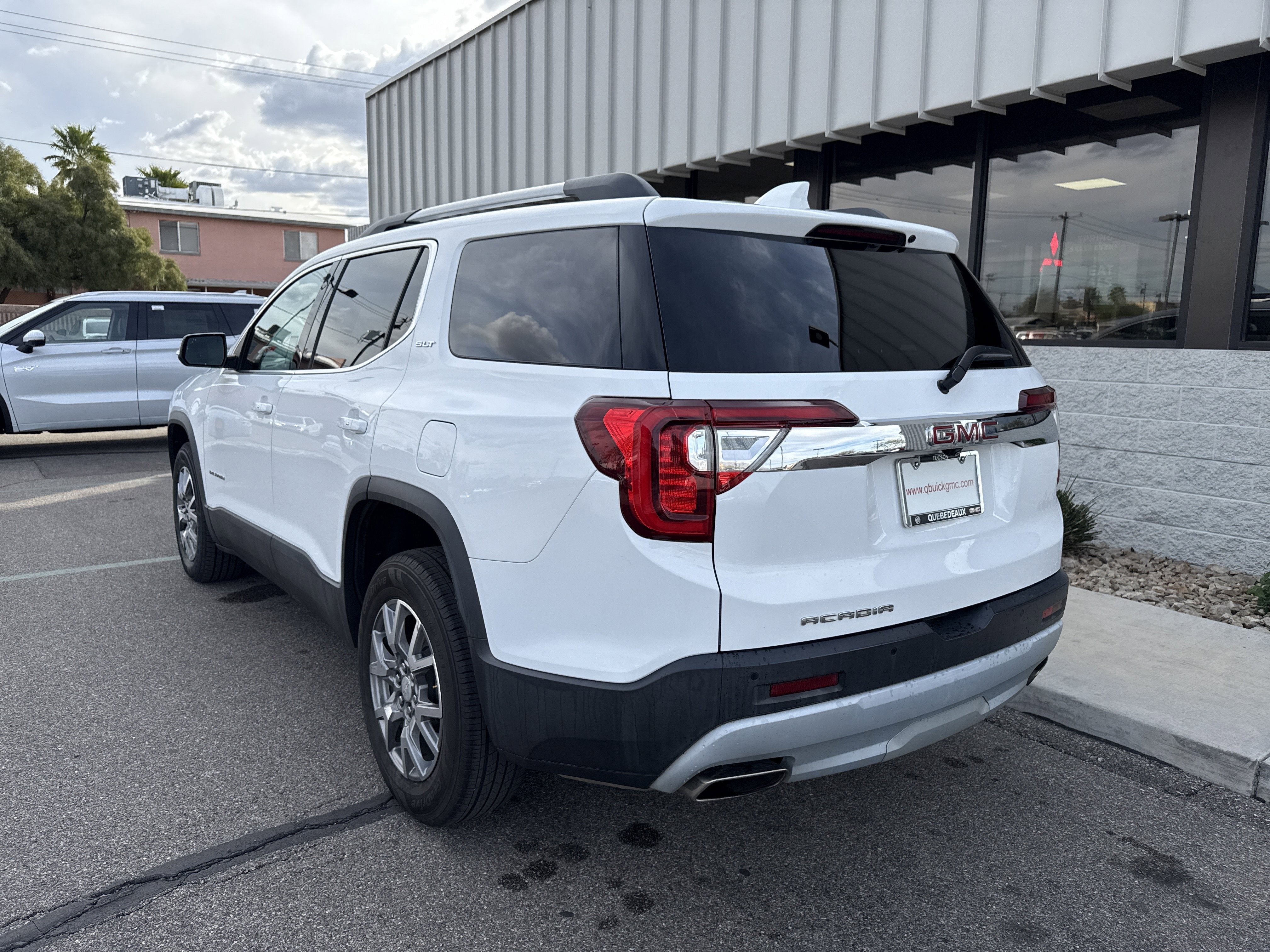 2020 GMC Acadia SLT