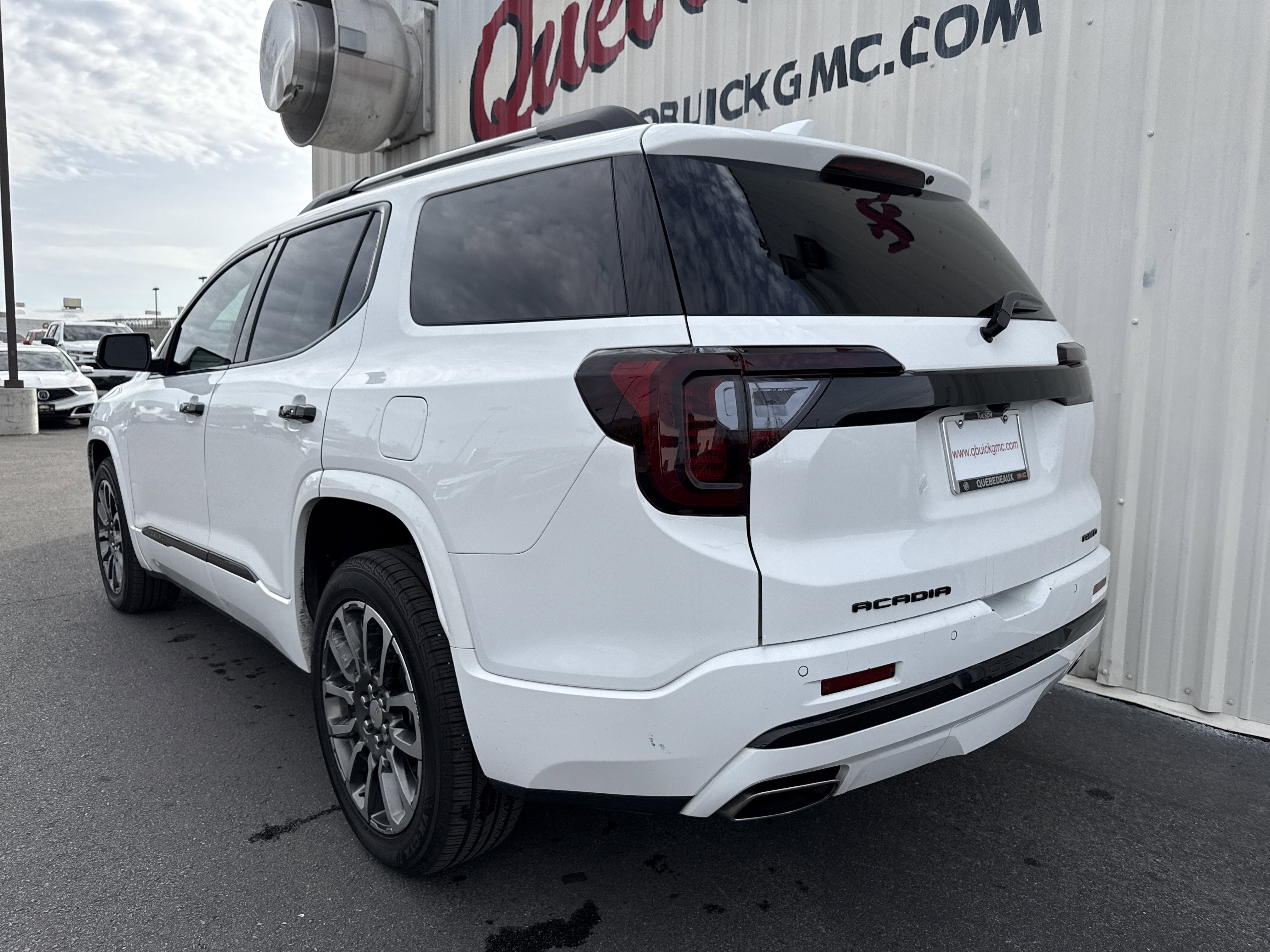 2020 GMC Acadia Denali