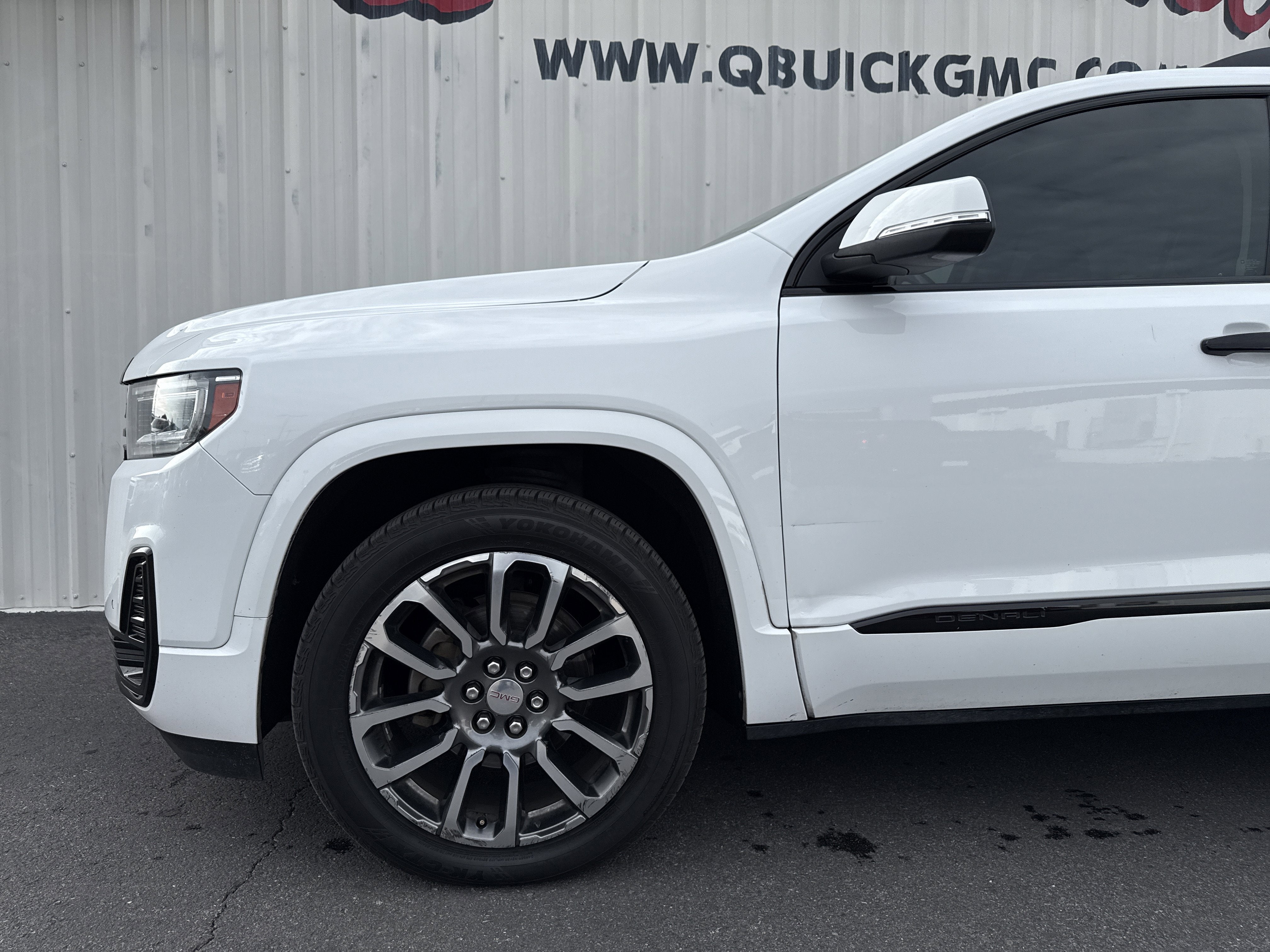 2020 GMC Acadia Denali