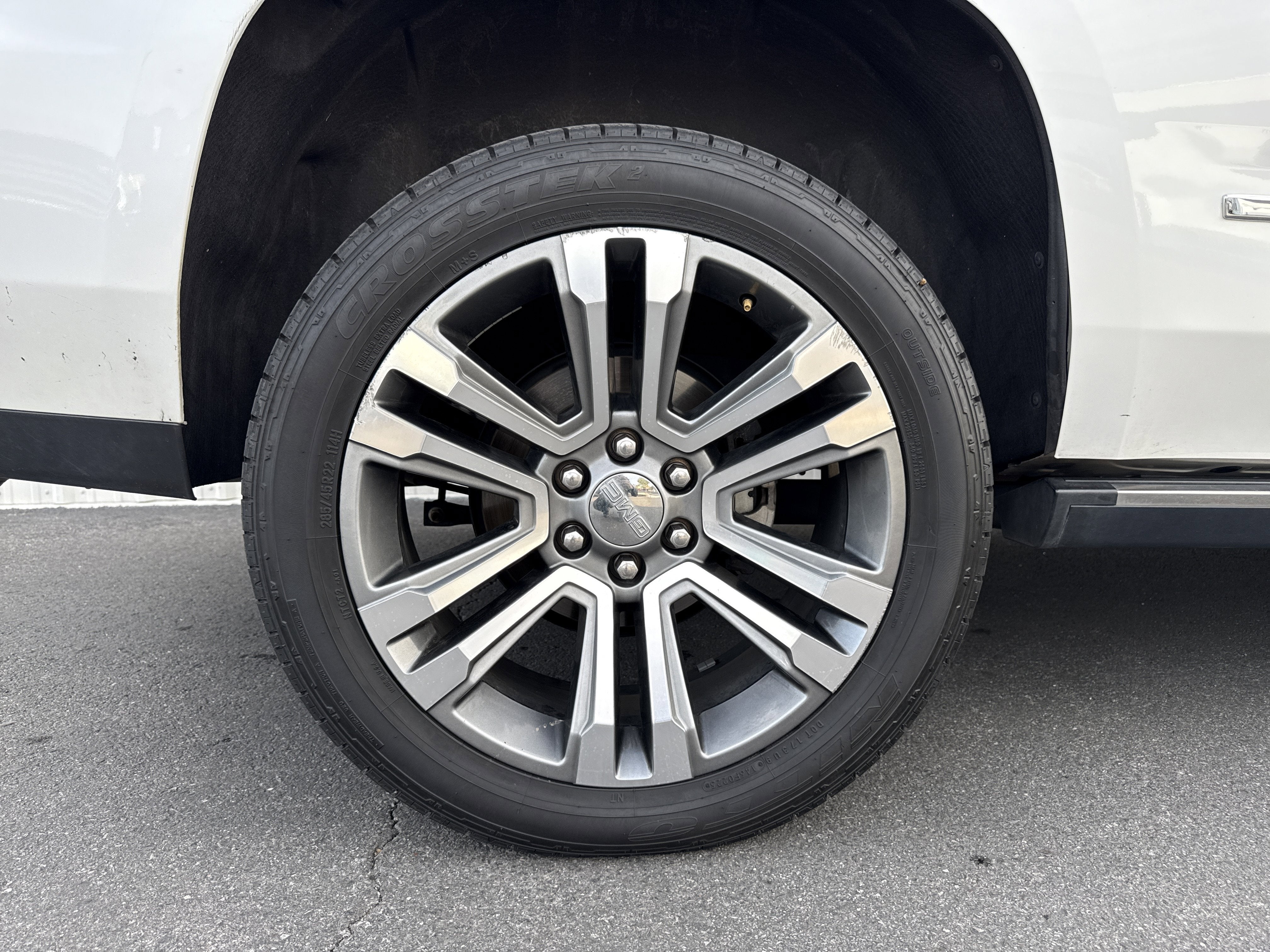 2020 GMC Yukon Denali