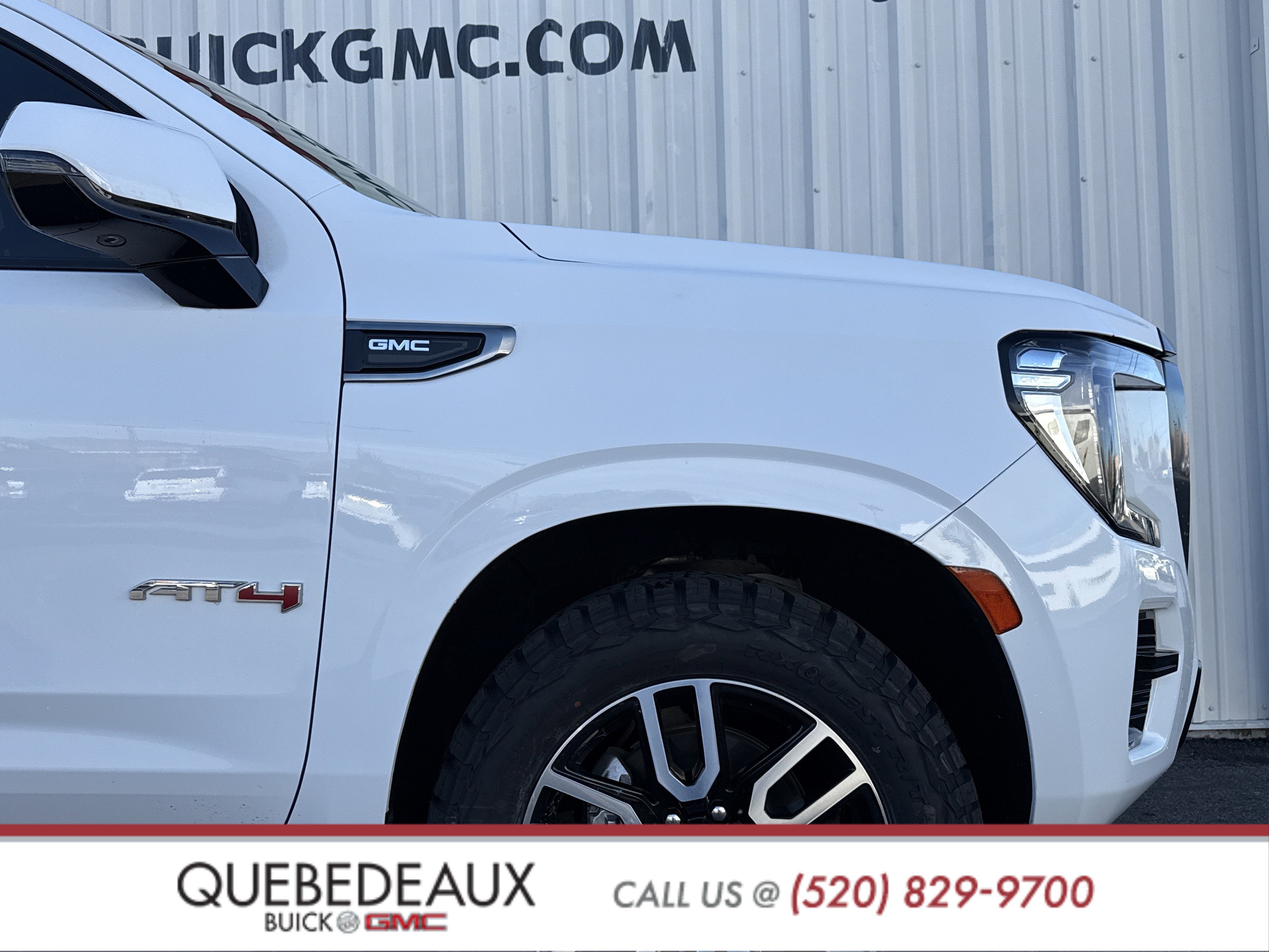2022 GMC Yukon AT4