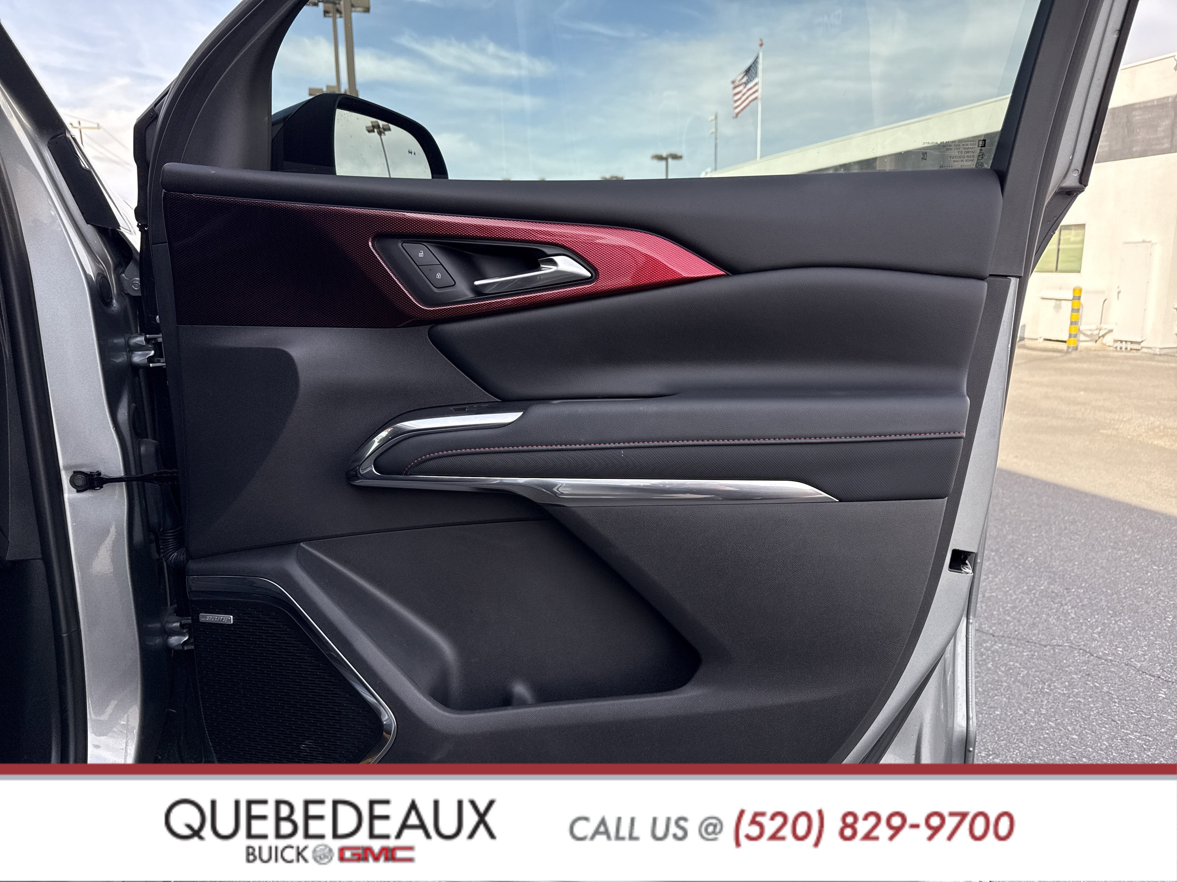 2025 Chevrolet Traverse RS