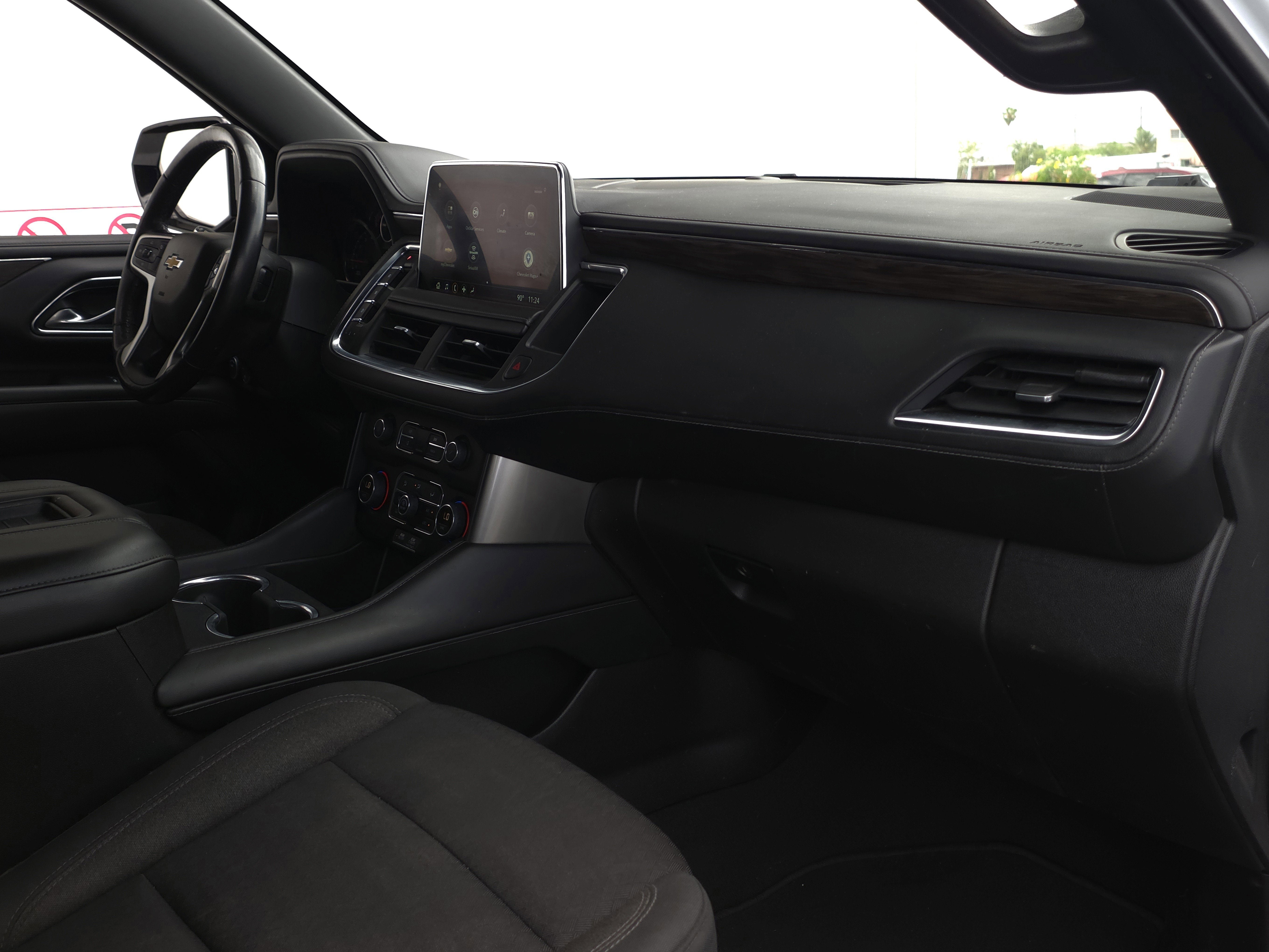 2021 Chevrolet Suburban LS