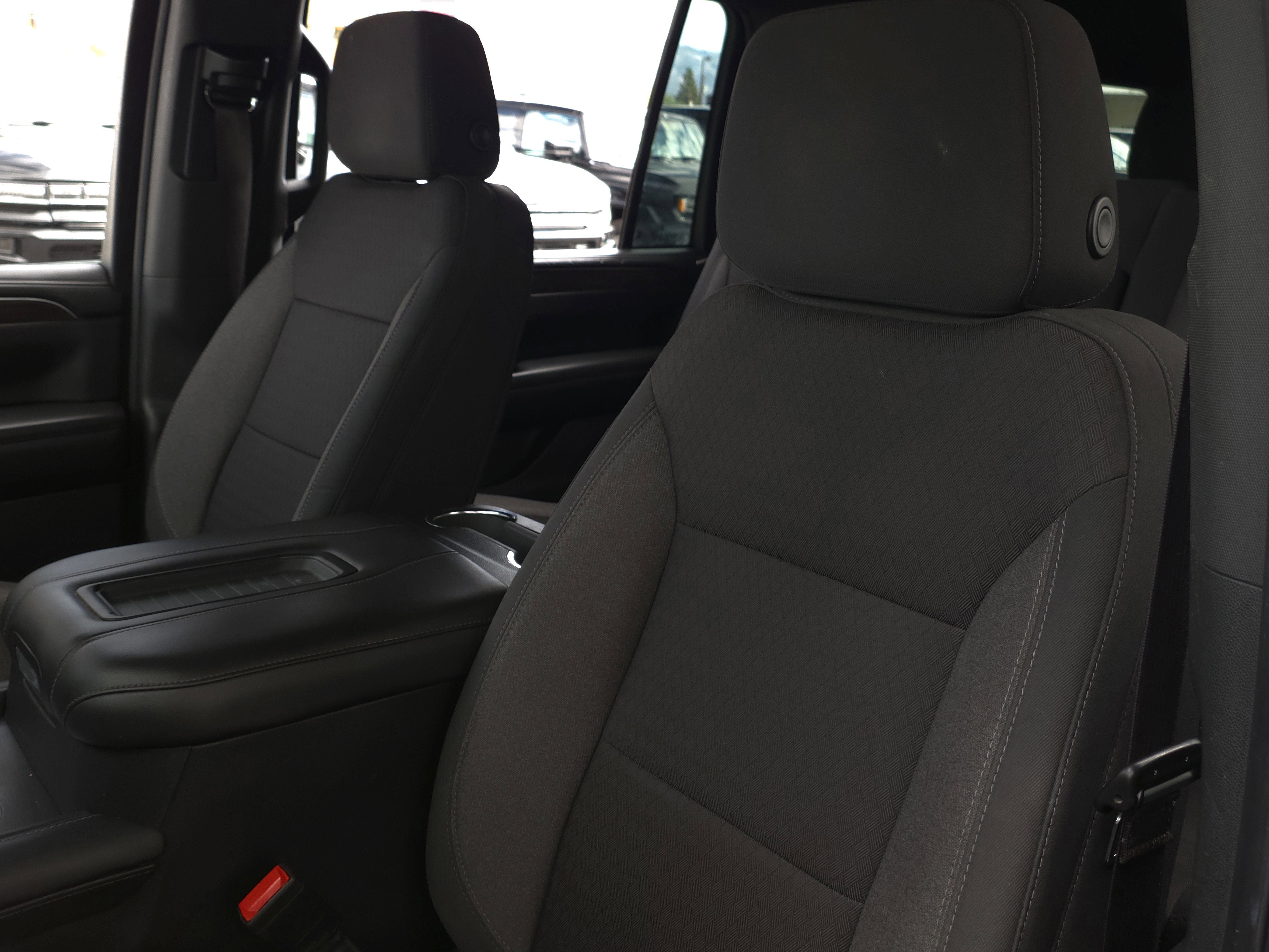 2021 Chevrolet Suburban LS