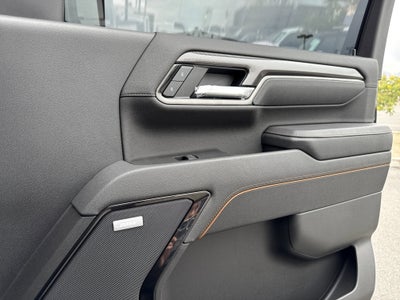 2025 GMC Sierra 2500 HD AT4