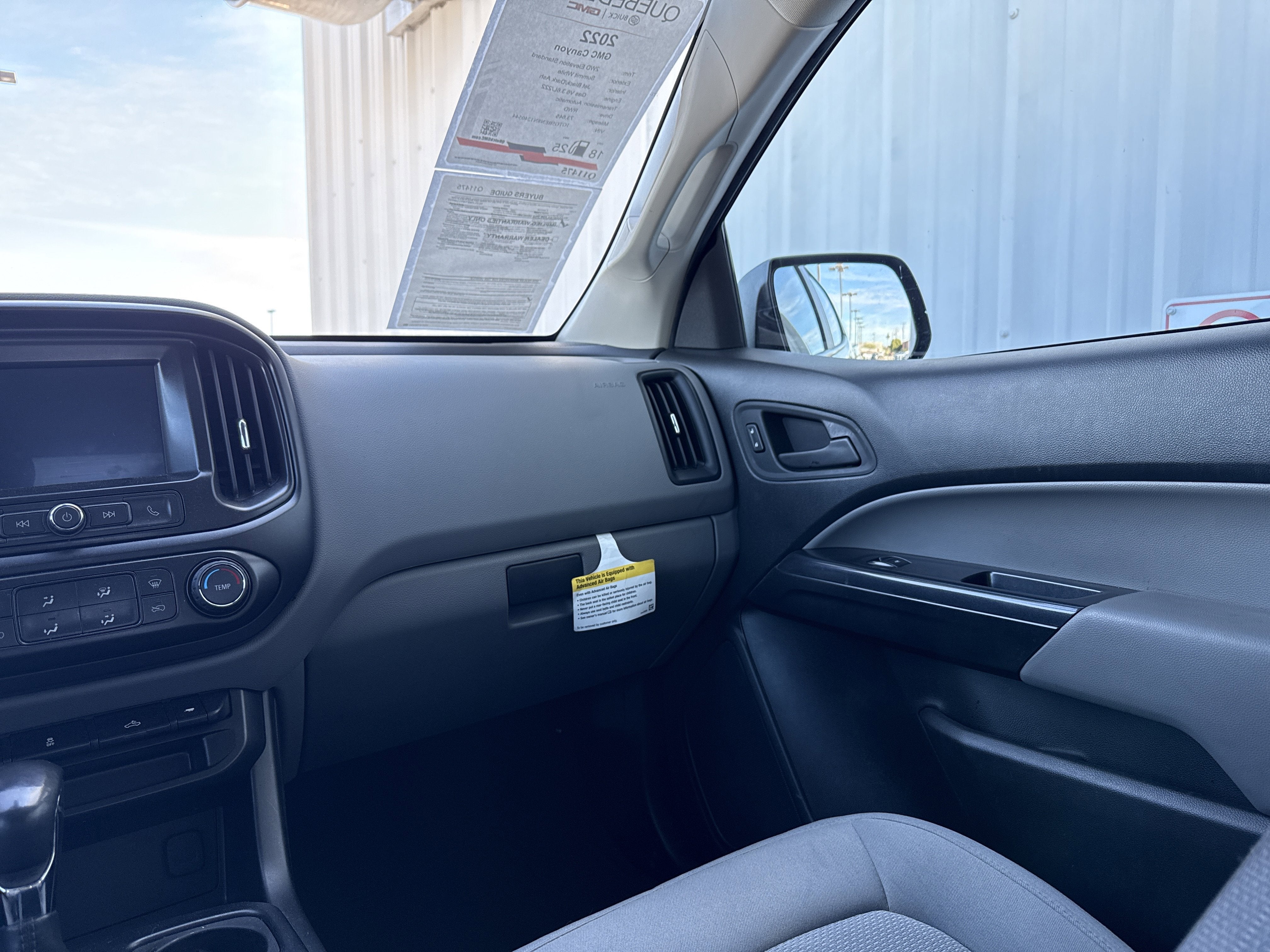 2022 GMC Canyon Elevation Standard