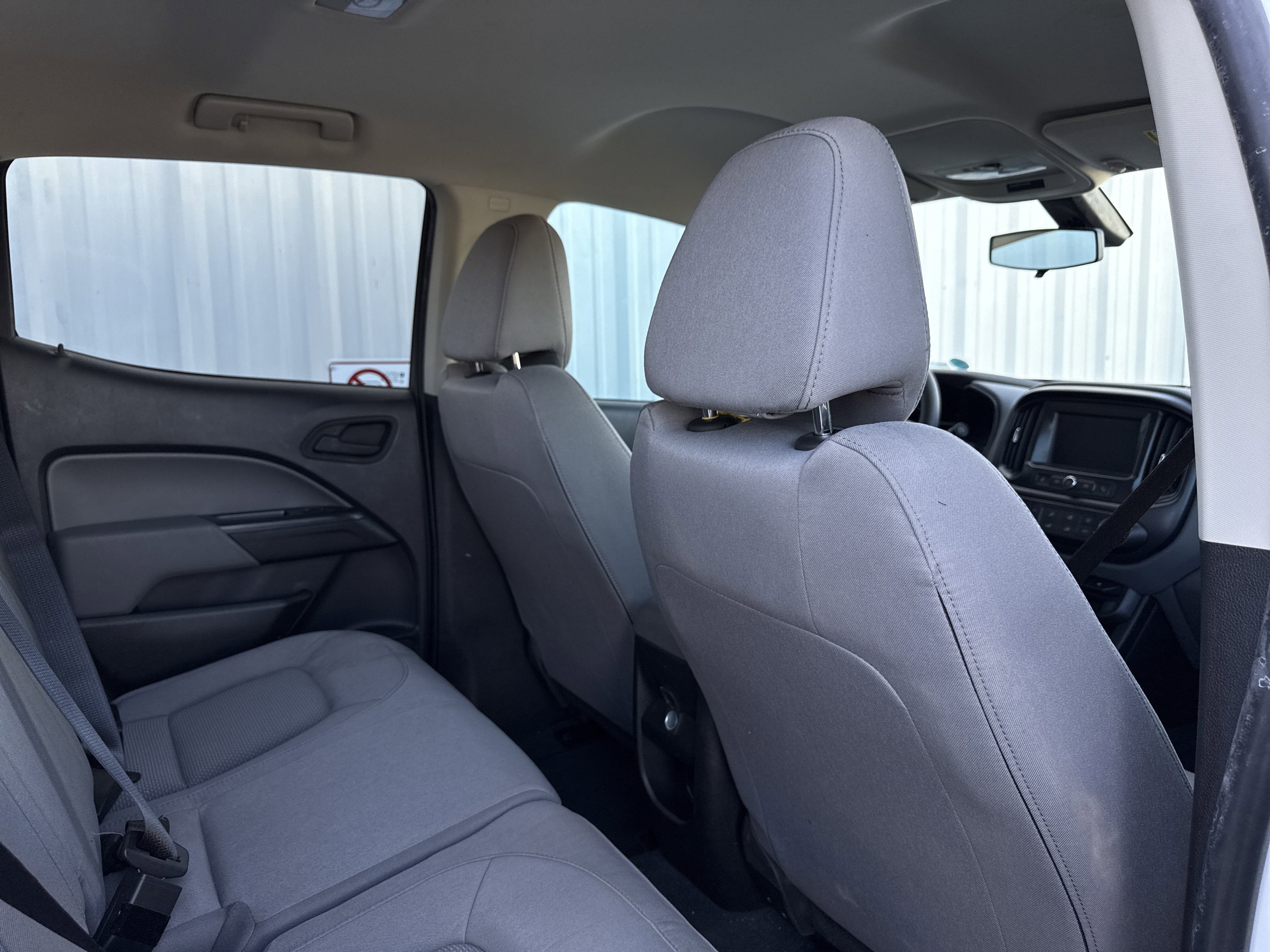 2022 GMC Canyon Elevation Standard