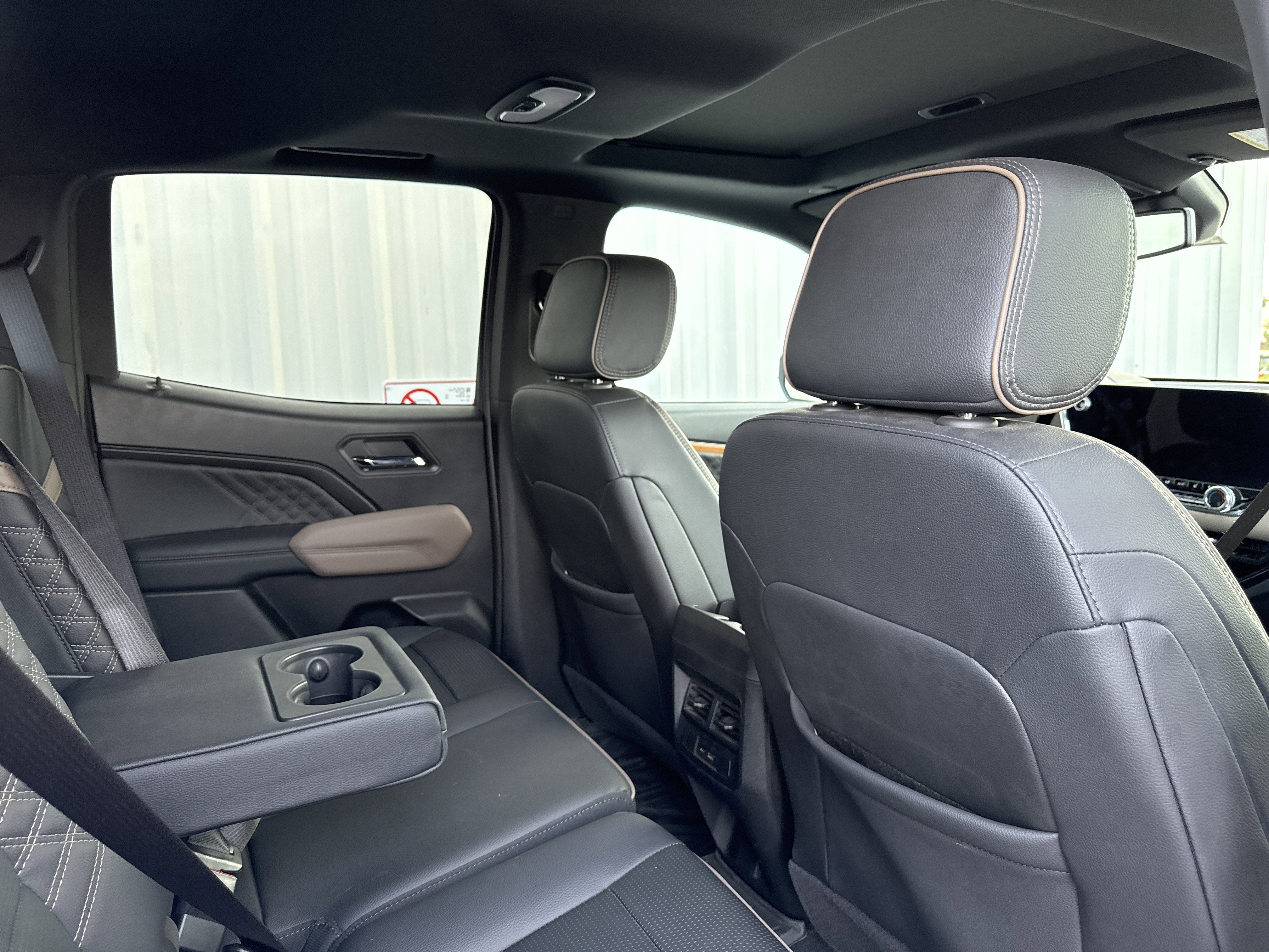 2024 GMC Canyon Denali