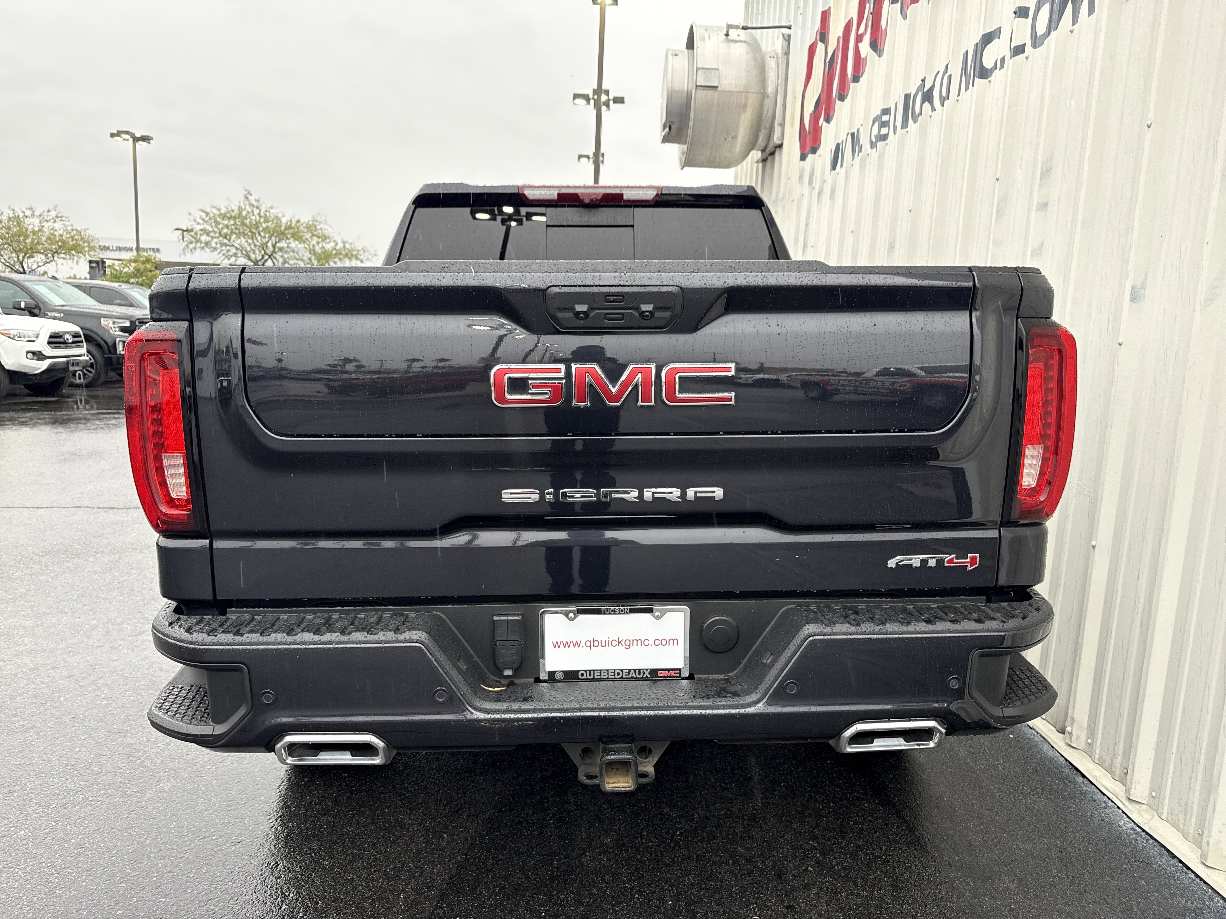 2024 GMC Sierra 1500 AT4