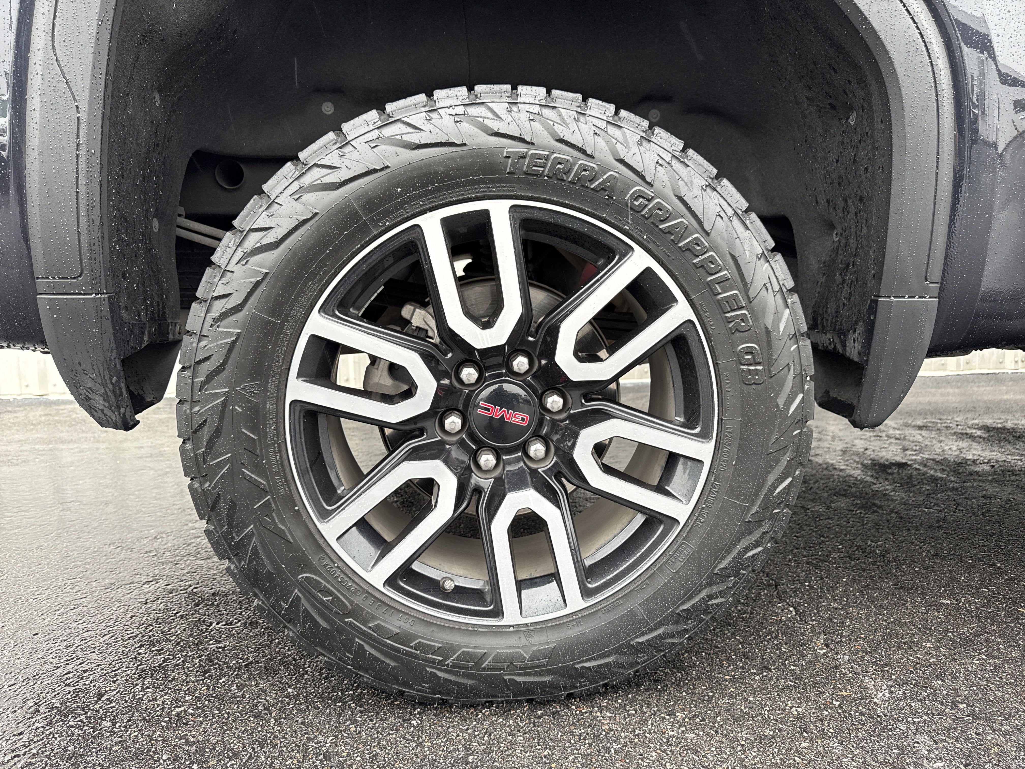 2024 GMC Sierra 1500 AT4