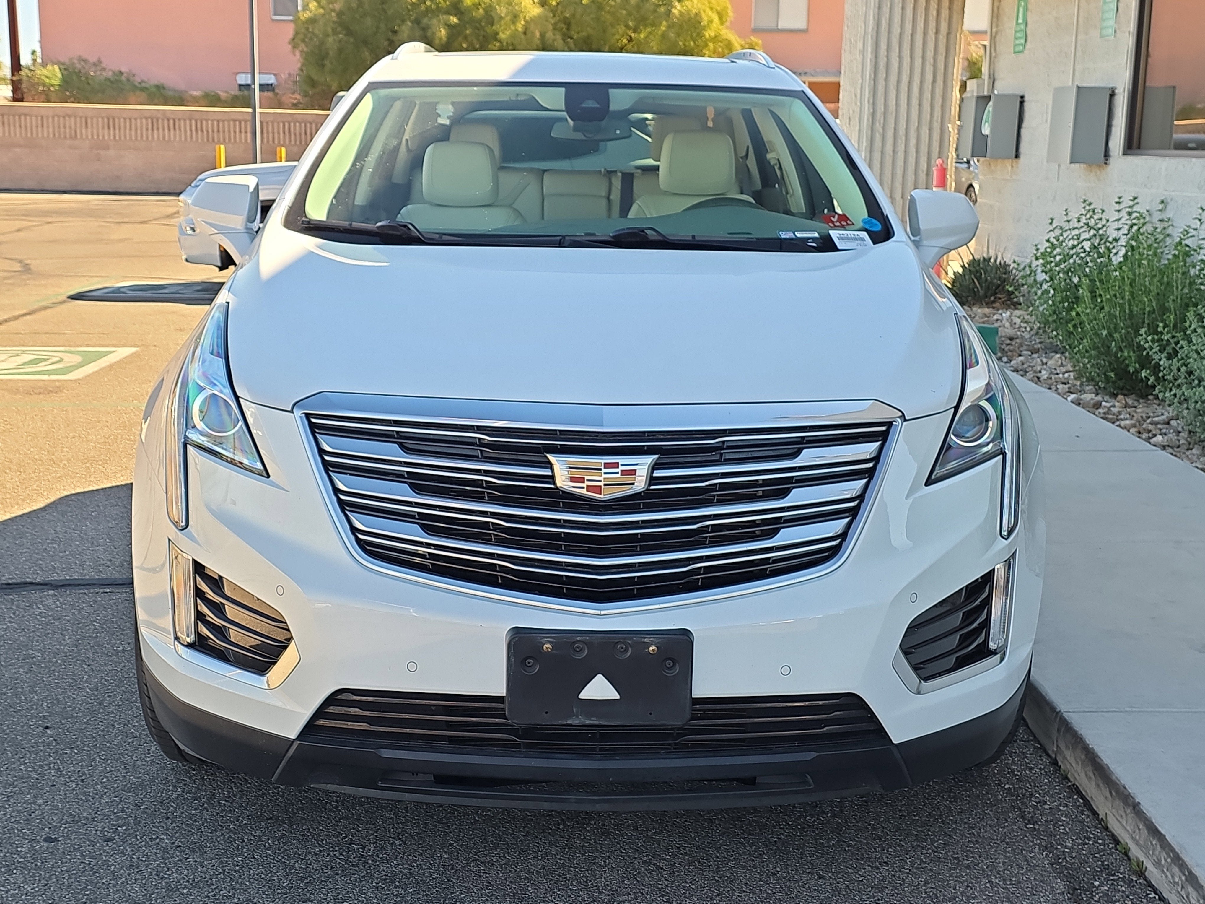 2017 Cadillac XT5 Luxury FWD