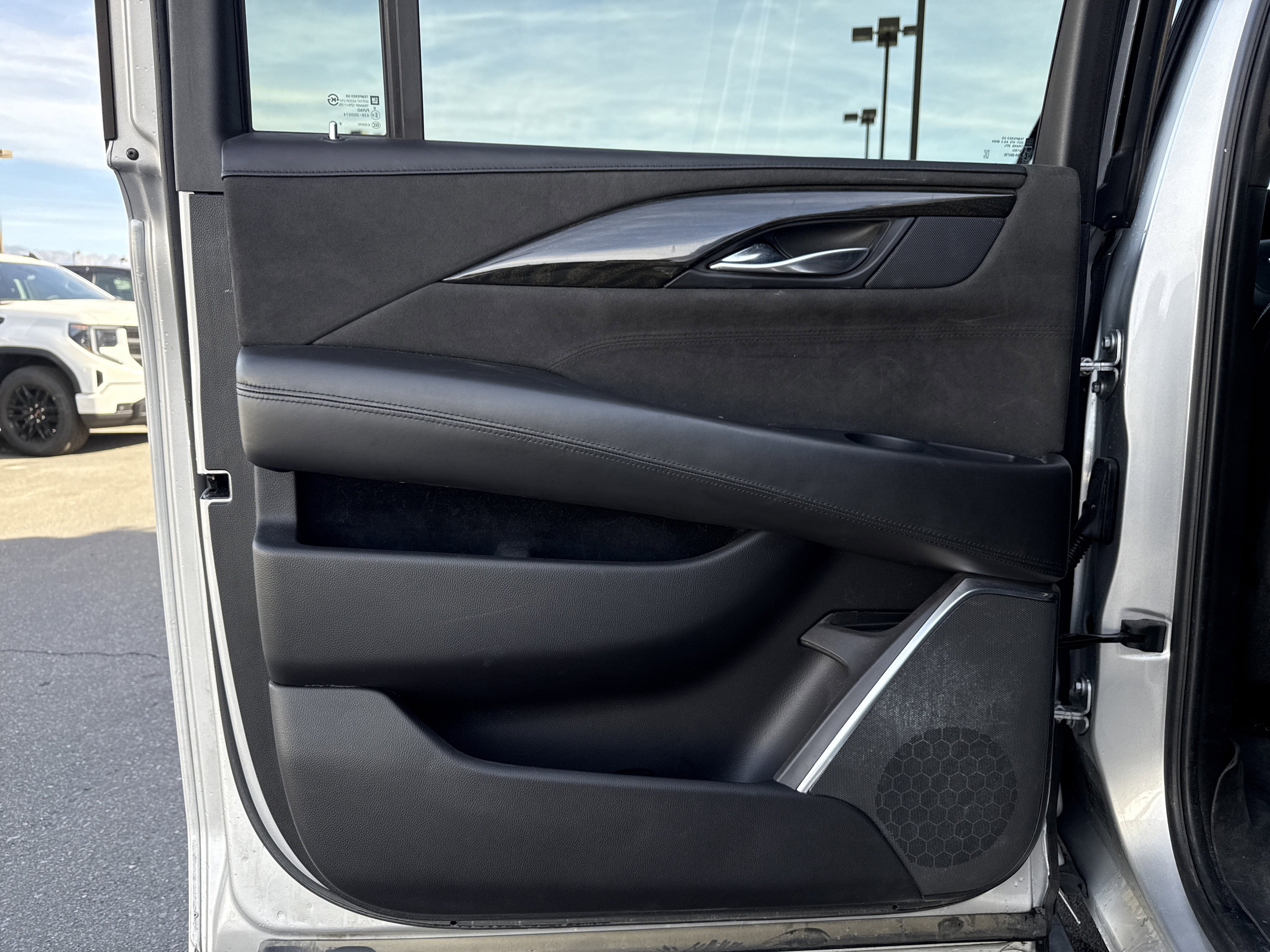 2019 Cadillac Escalade ESV Platinum