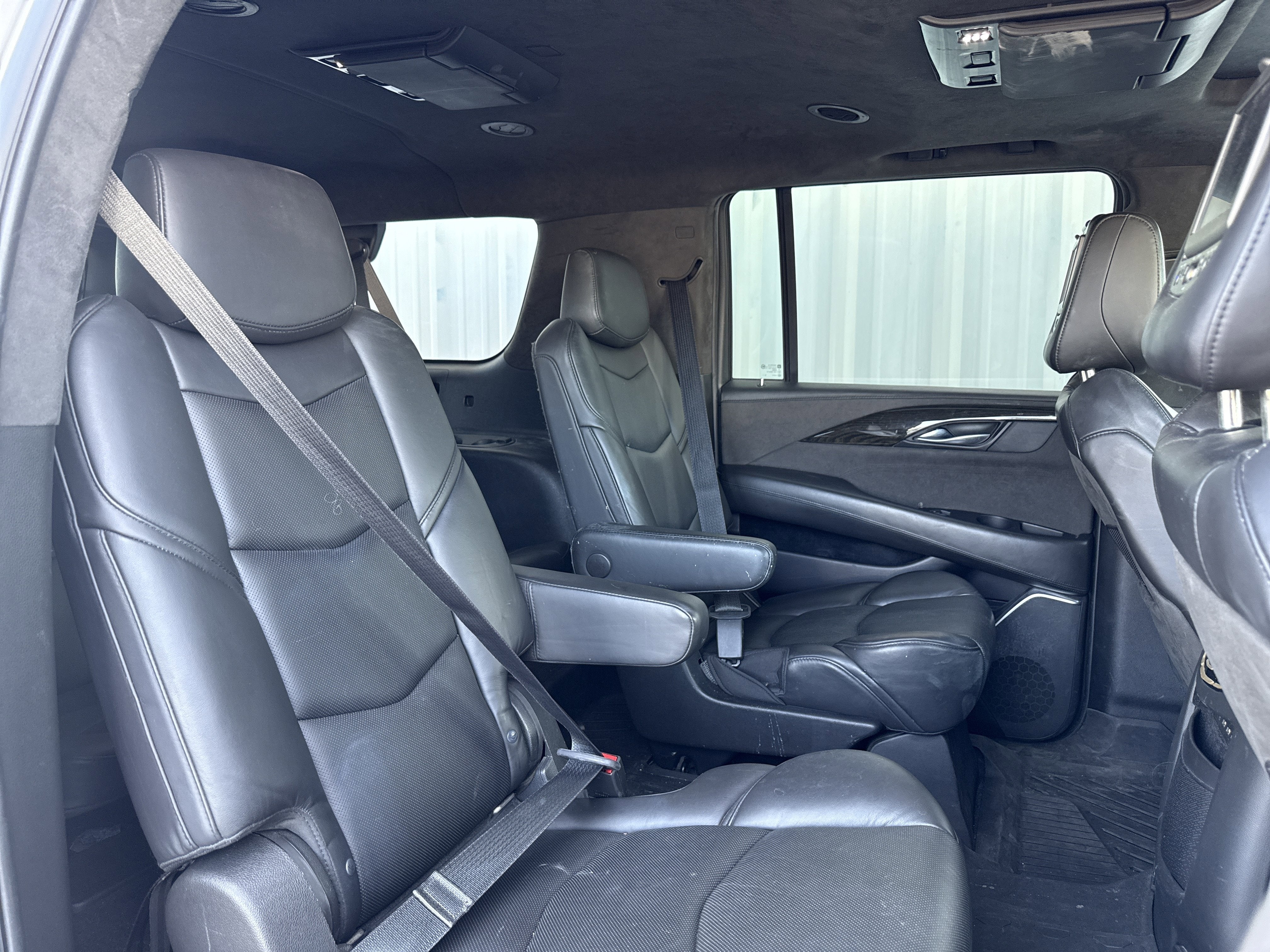 2019 Cadillac Escalade ESV Platinum