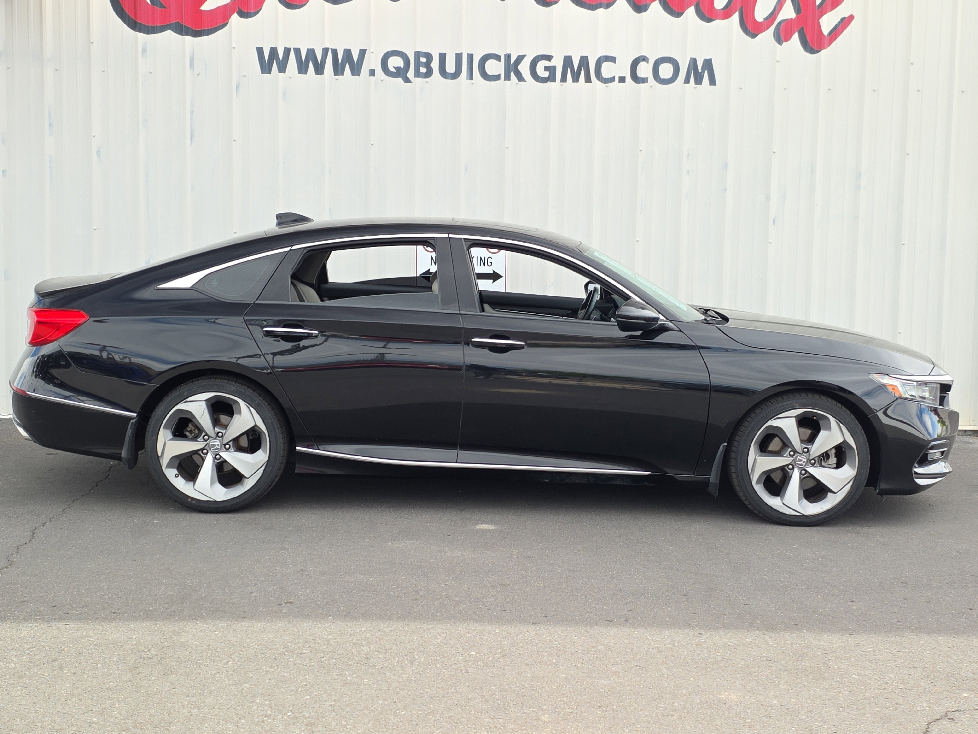 2018 Honda Accord Sedan Touring 2.0T