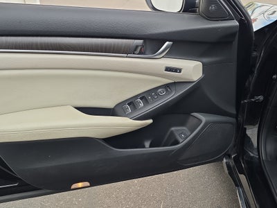 2018 Honda Accord Sedan Touring 2.0T