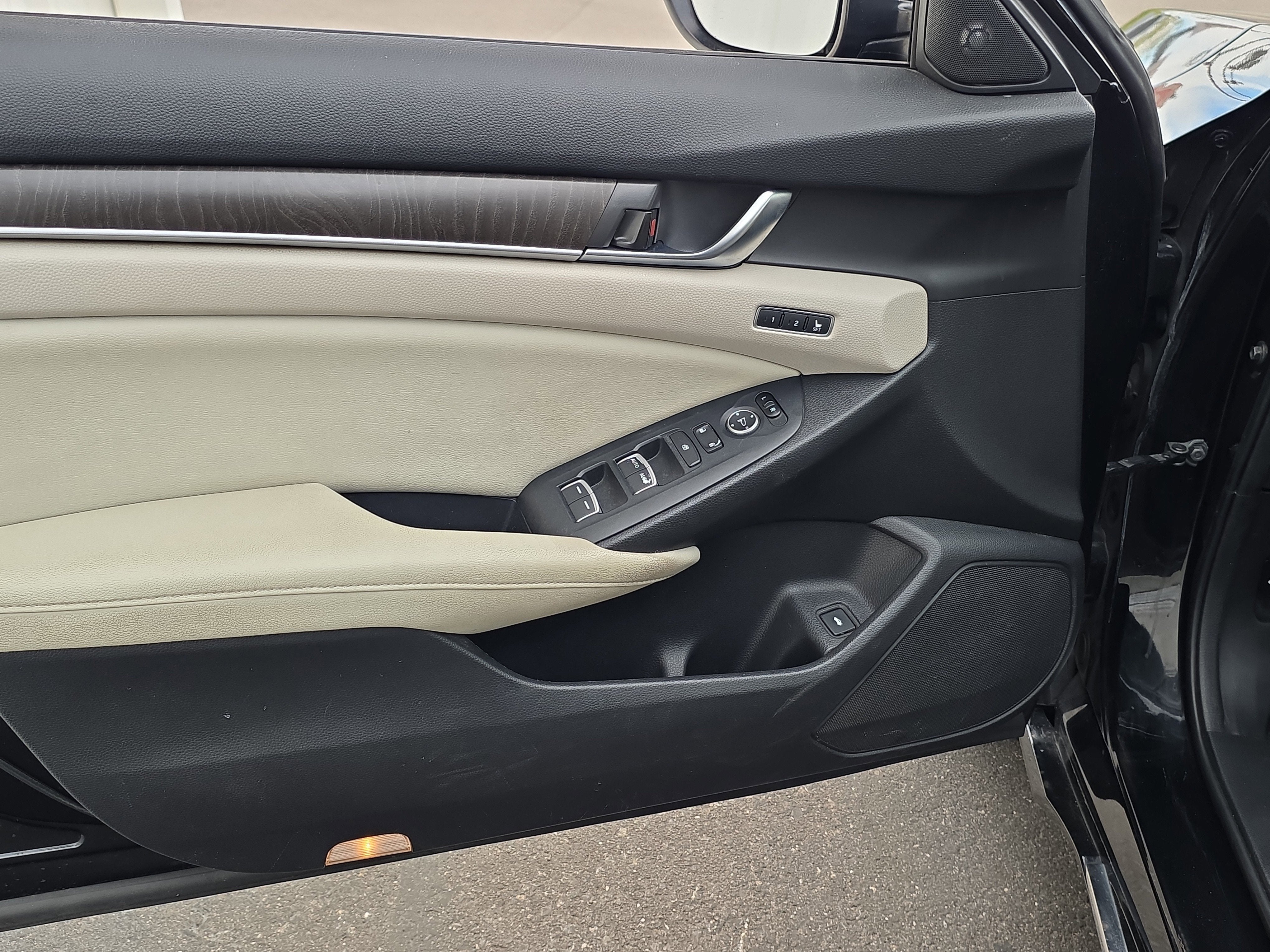 2018 Honda Accord Sedan Touring 2.0T