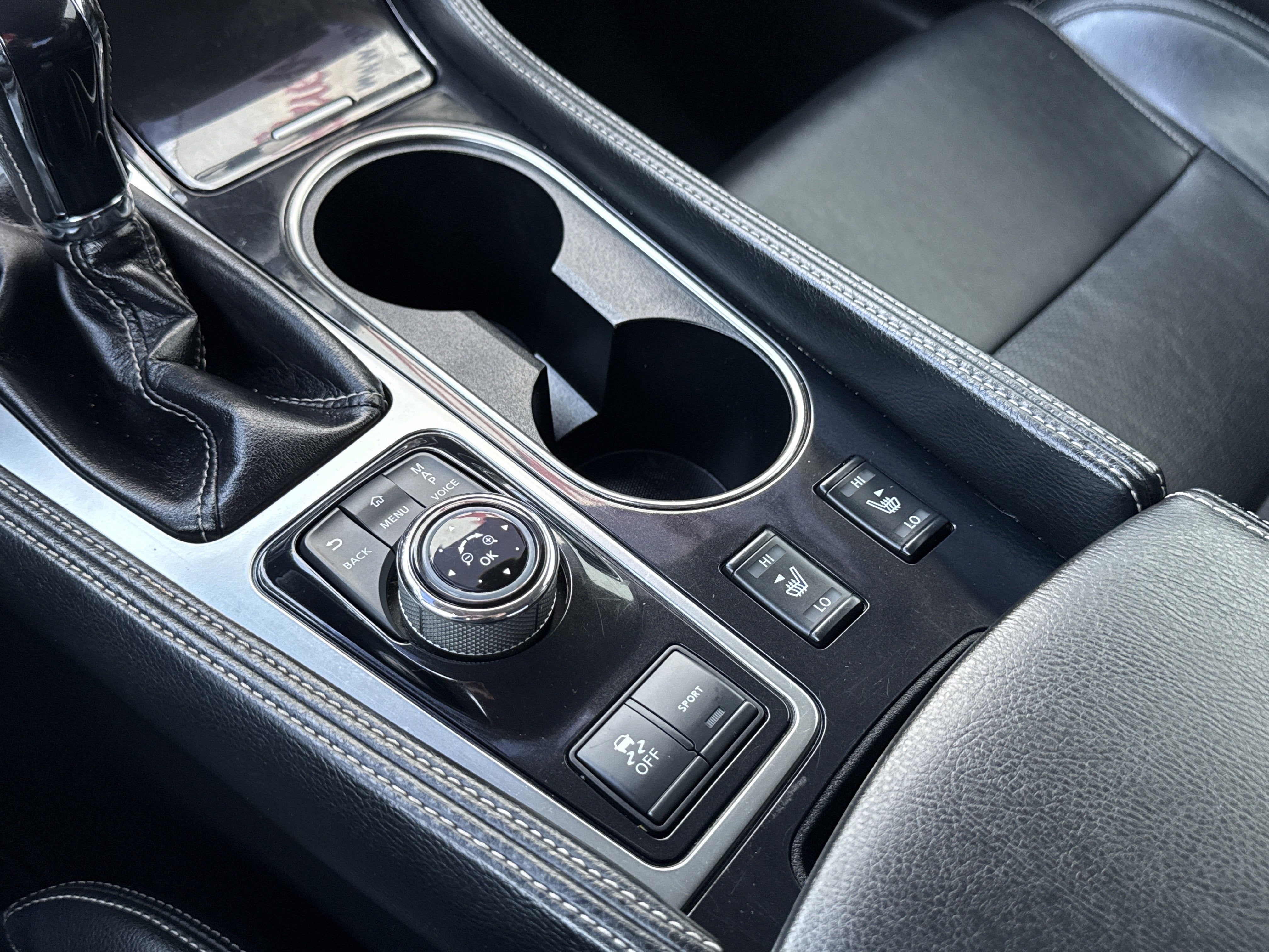 2021 Nissan Maxima SV