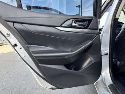 2021 Nissan Maxima SV