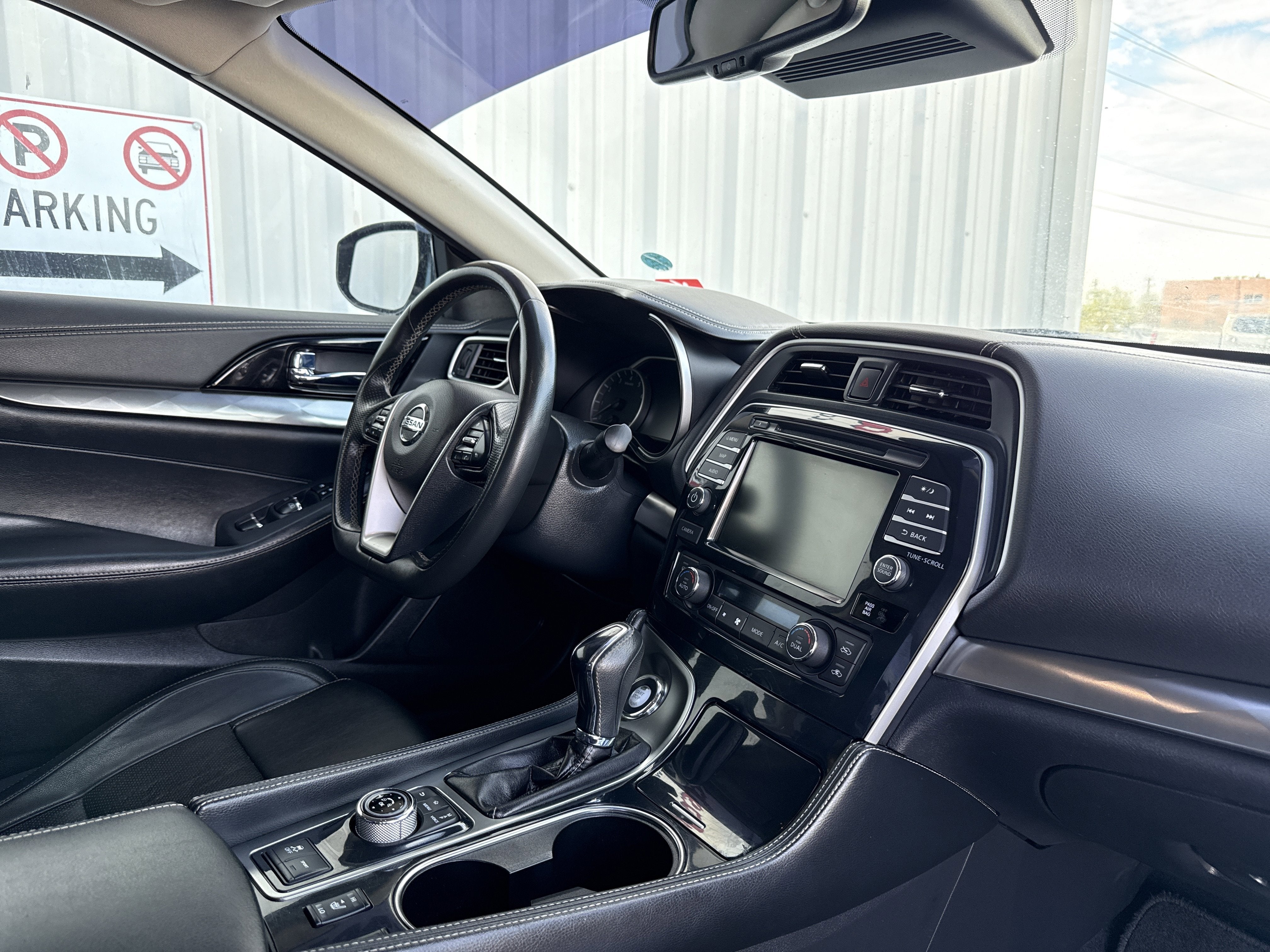 2021 Nissan Maxima SV