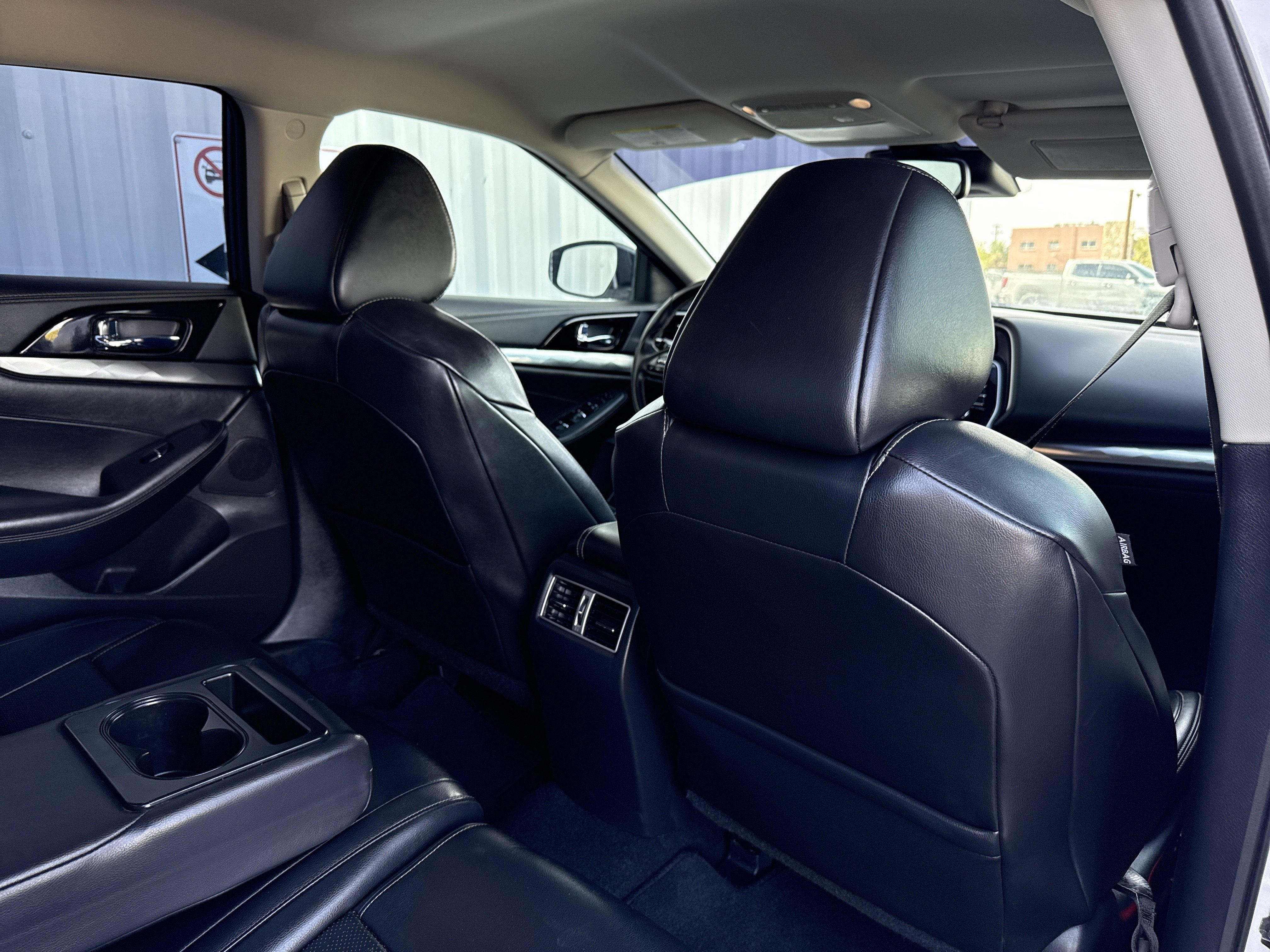 2021 Nissan Maxima SV