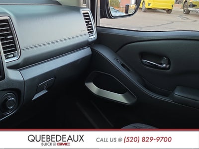 2022 Nissan Frontier SV