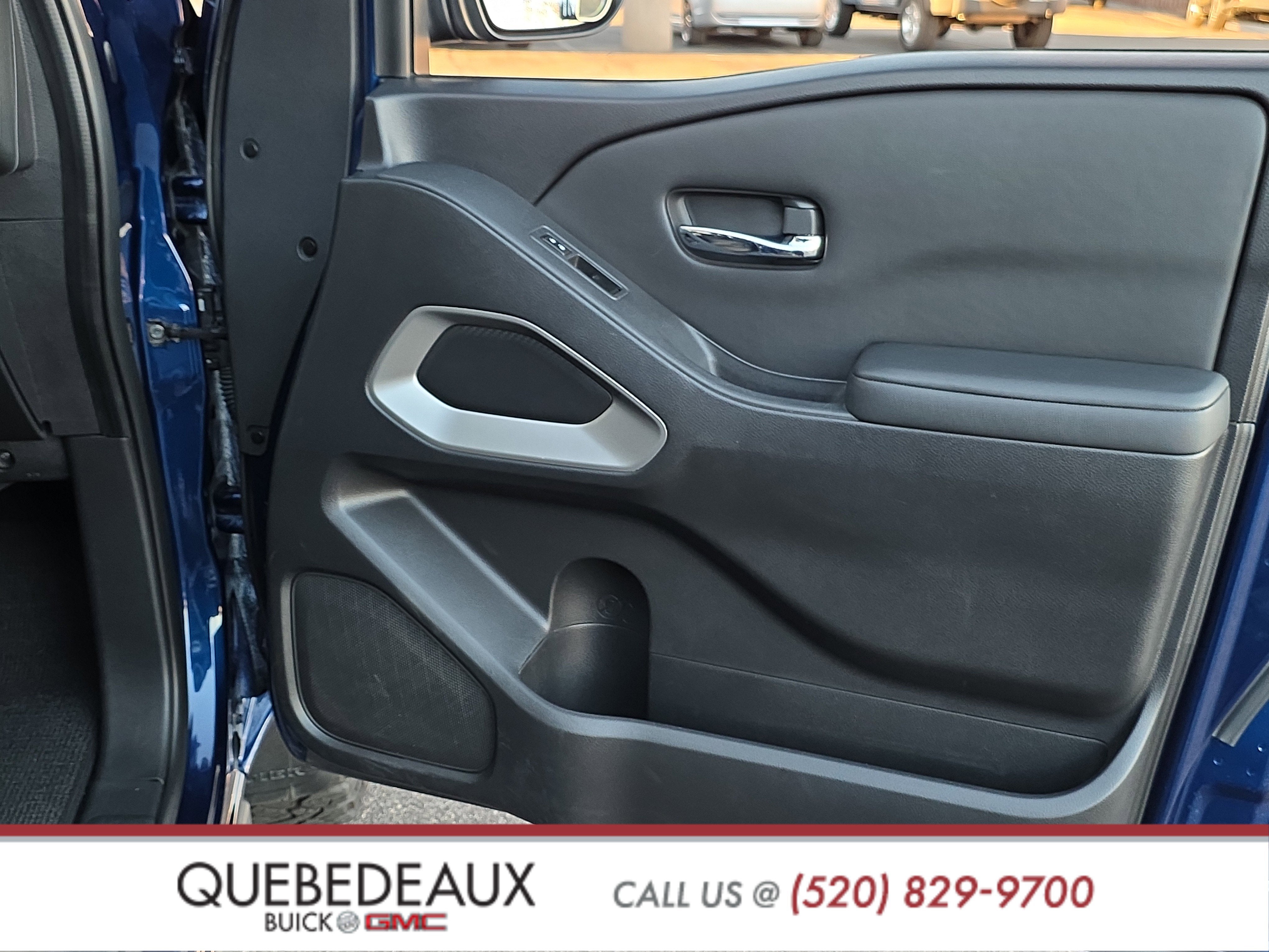 2022 Nissan Frontier SV