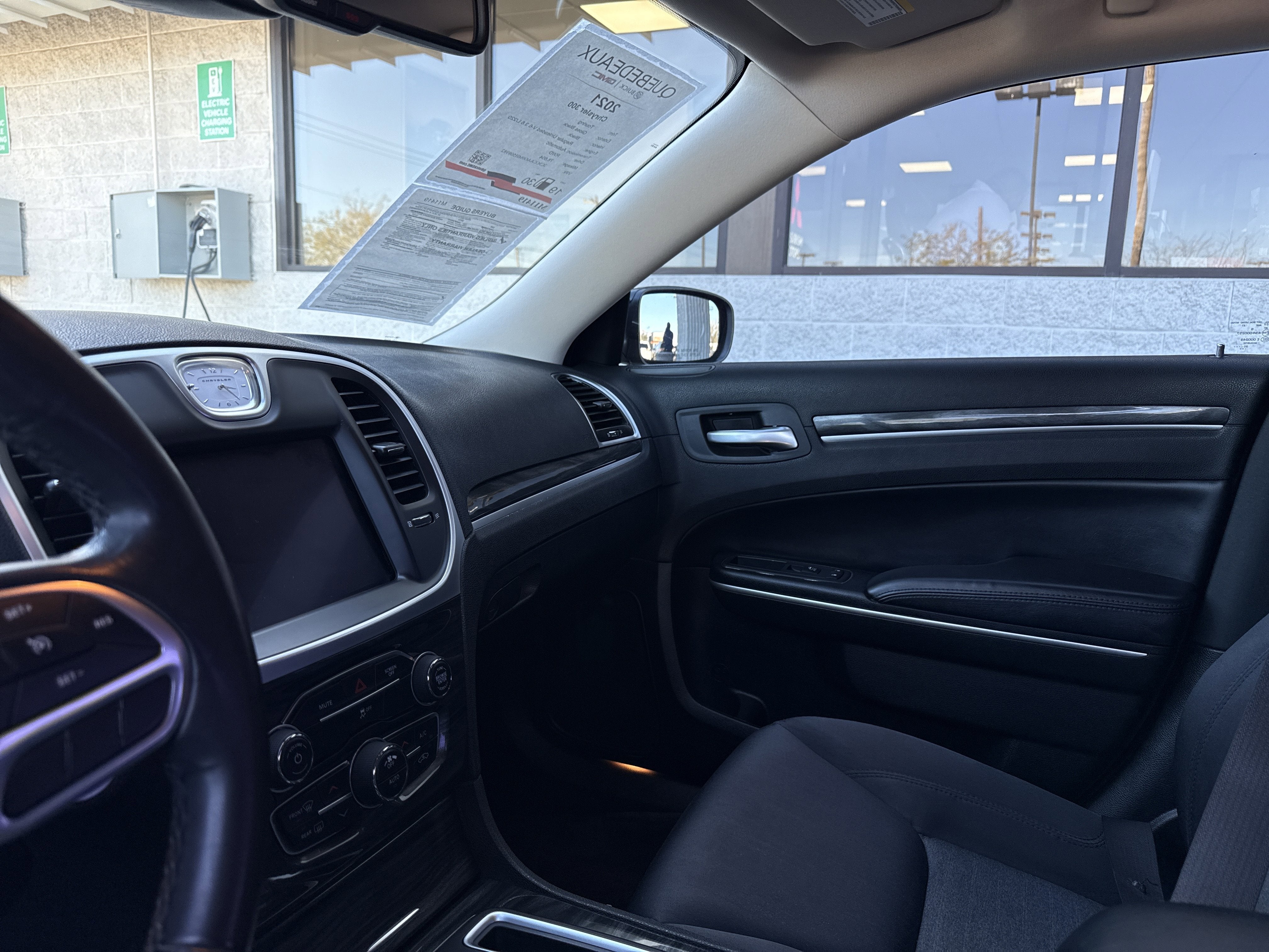 2021 Chrysler 300 Touring