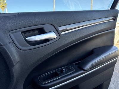 2021 Chrysler 300 Touring