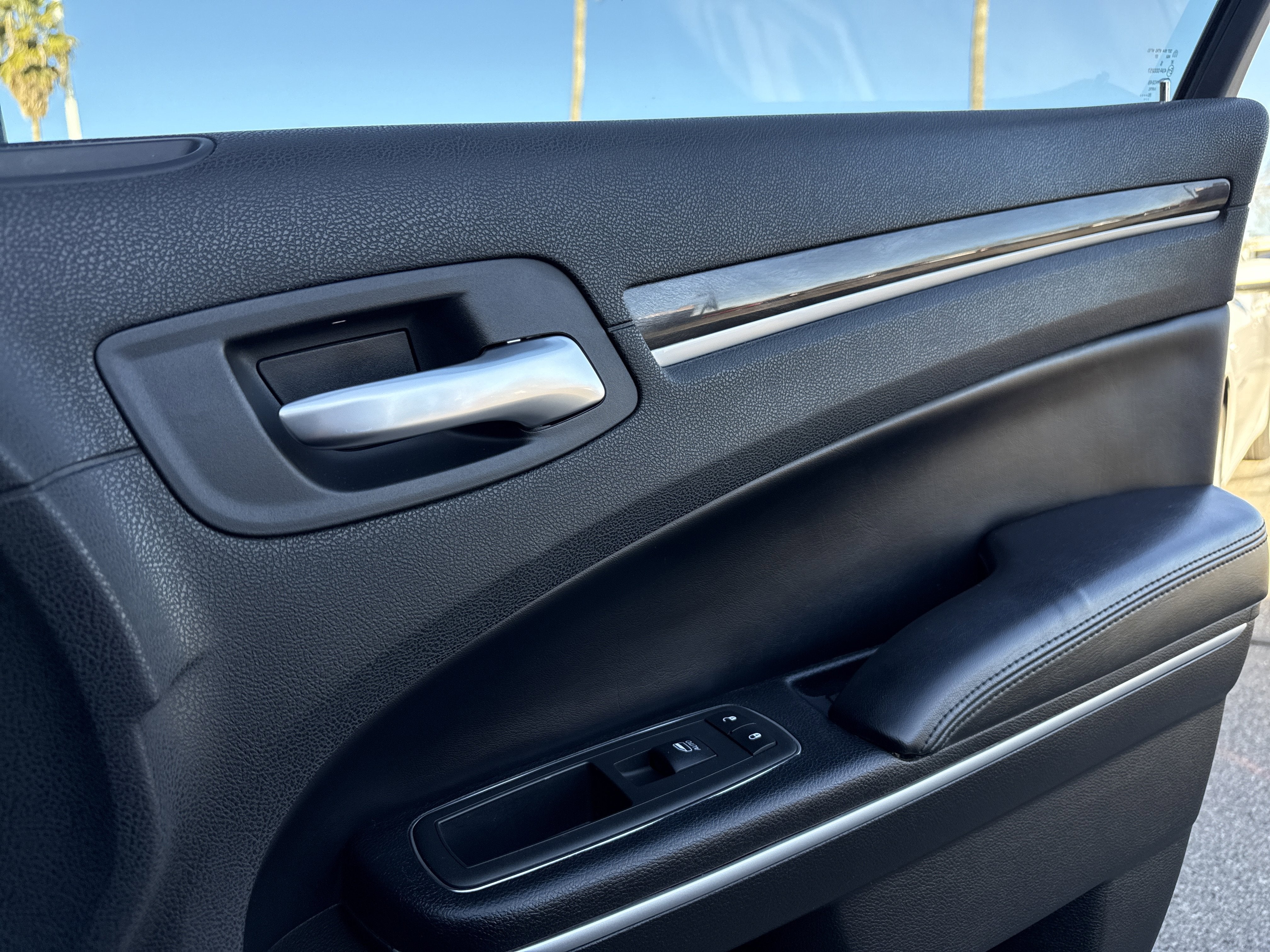 2021 Chrysler 300 Touring