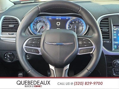 2017 Chrysler 300 Limited